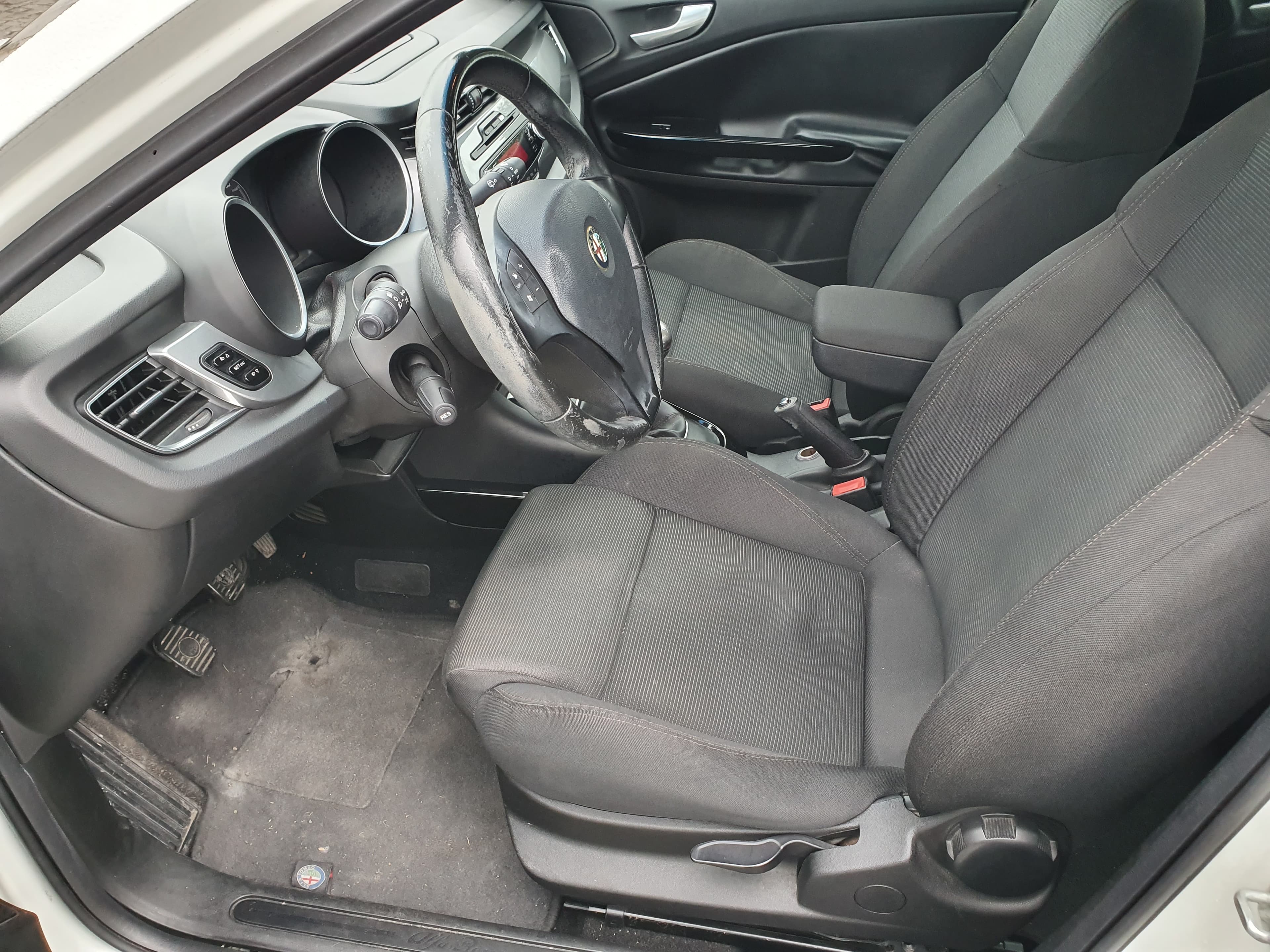 Alfa Romeu Giulietta · Ano 2011 — imagen 36