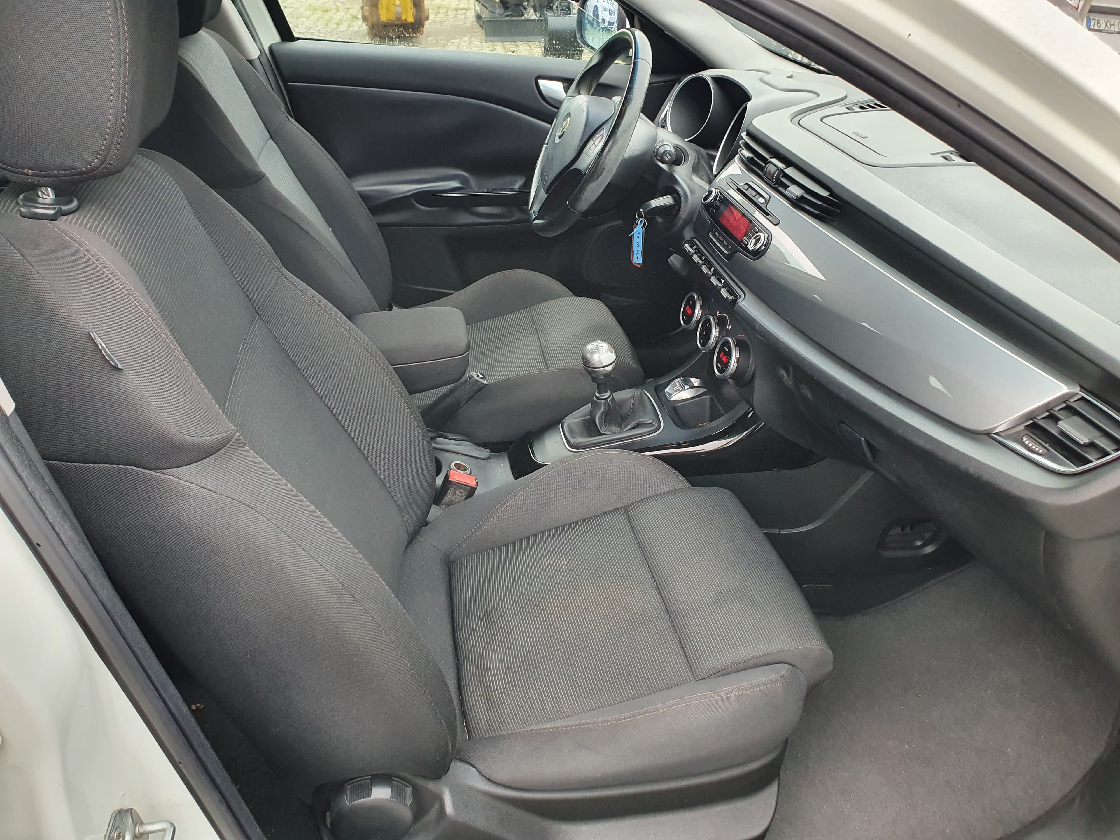 Alfa Romeu Giulietta · Ano 2011 — imagen 29