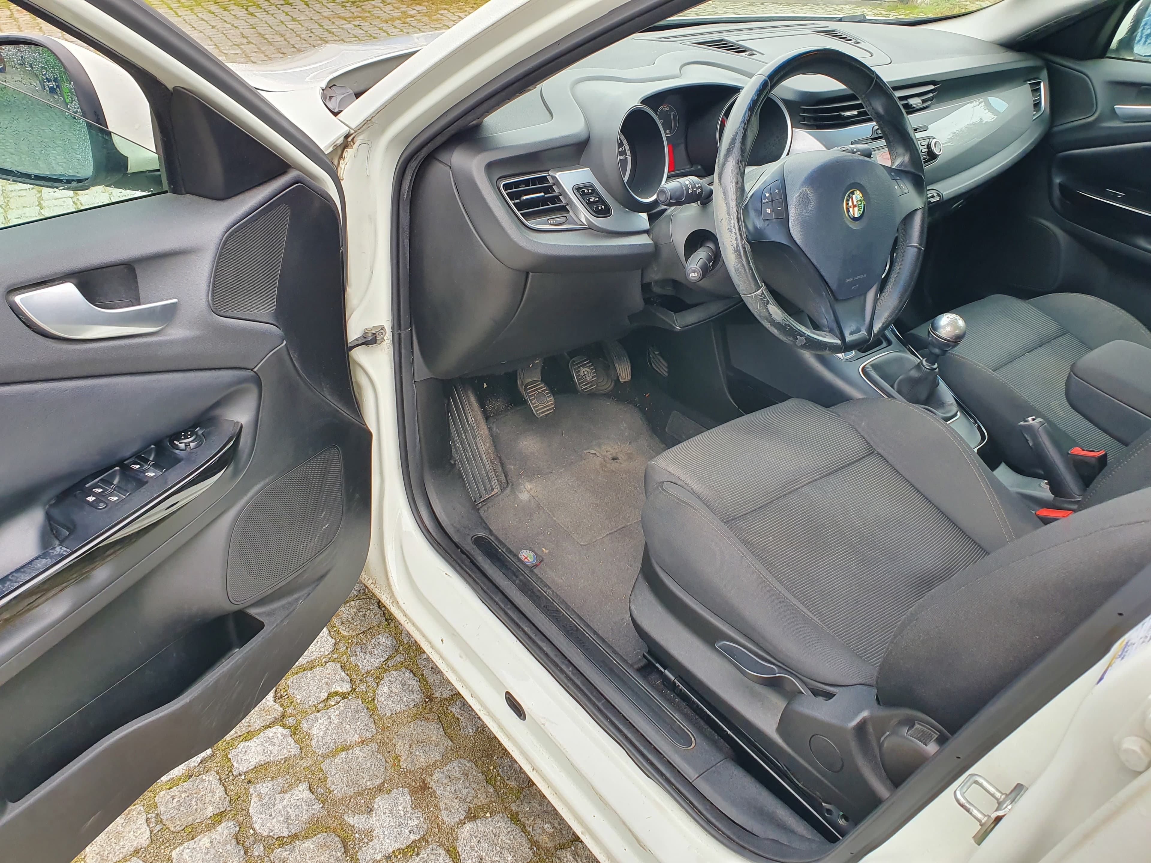Alfa Romeu Giulietta · Ano 2011 — imagen 33