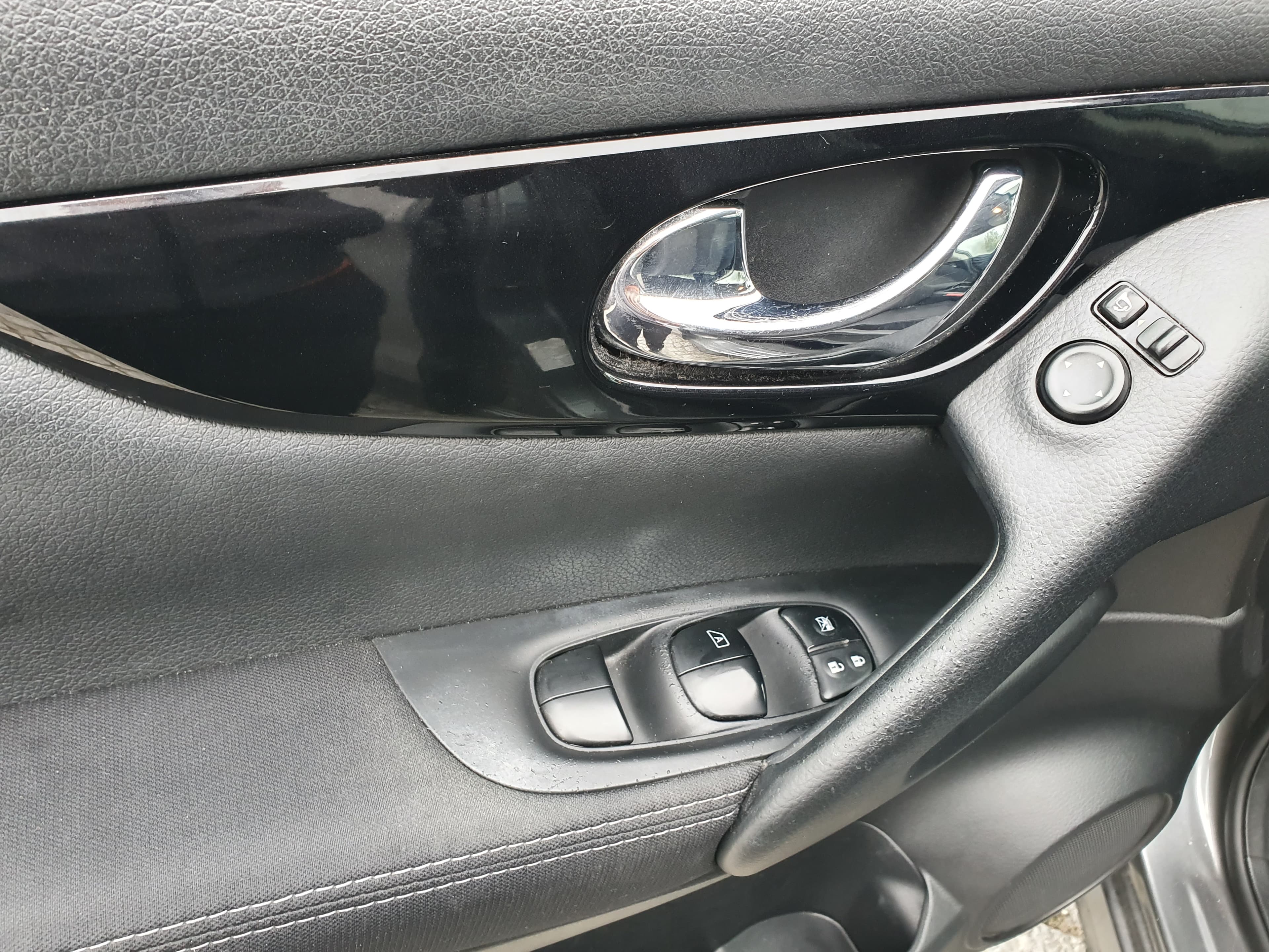 Nissan Qashqai · Ano 2015 — imagen 34