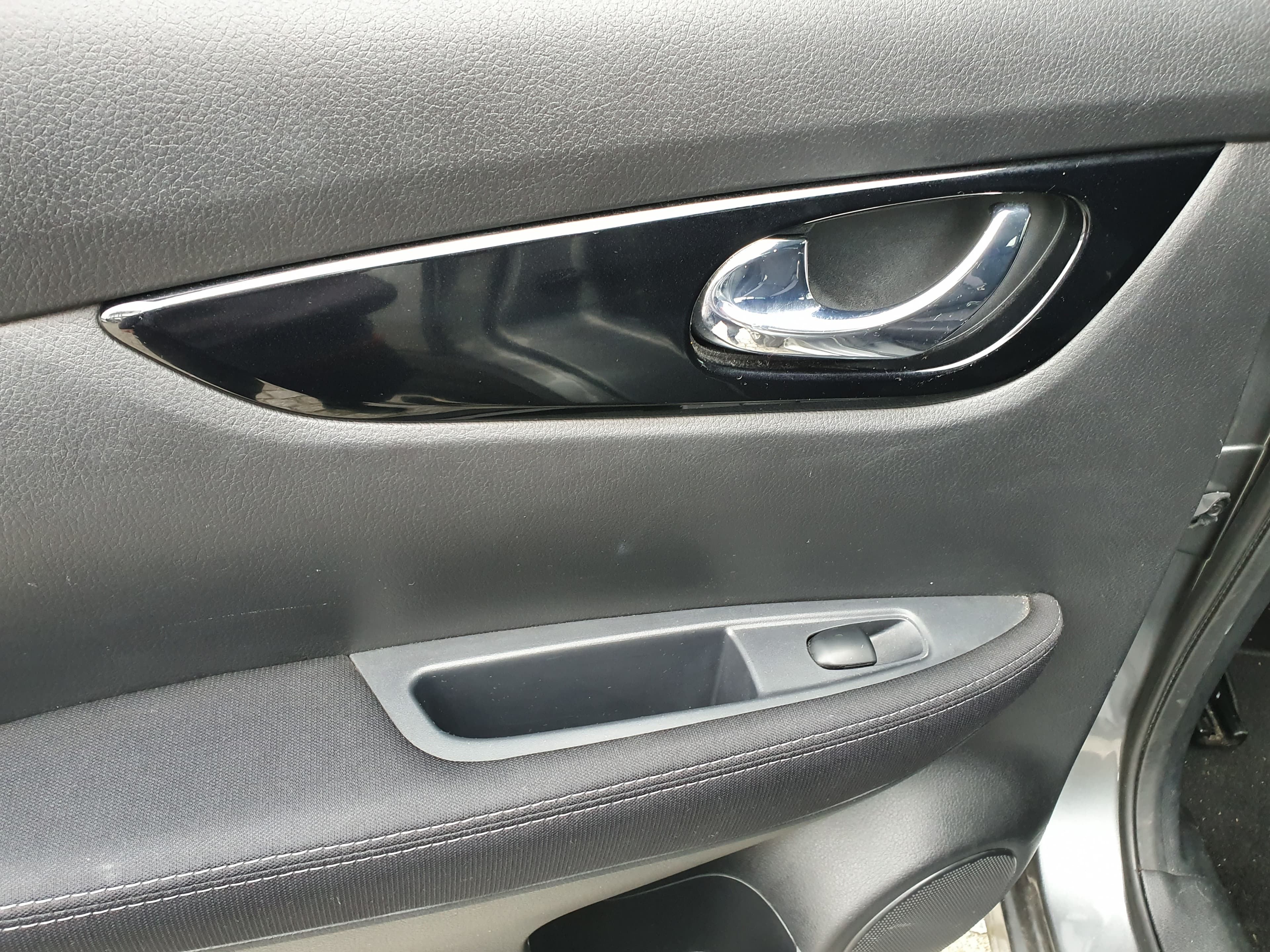 Nissan Qashqai · Ano 2015 — imagen 31