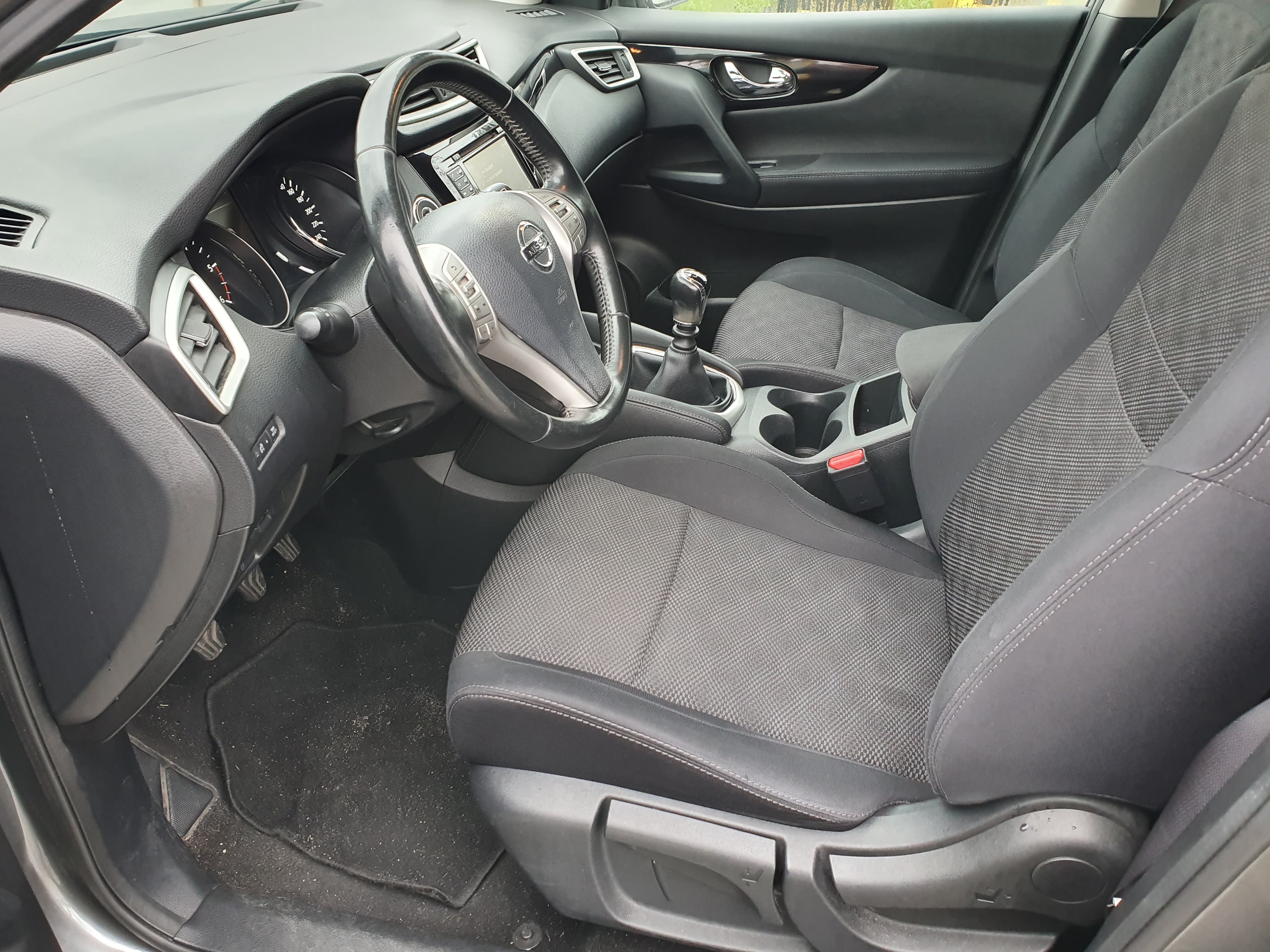 Nissan Qashqai · Ano 2015 — imagen 36