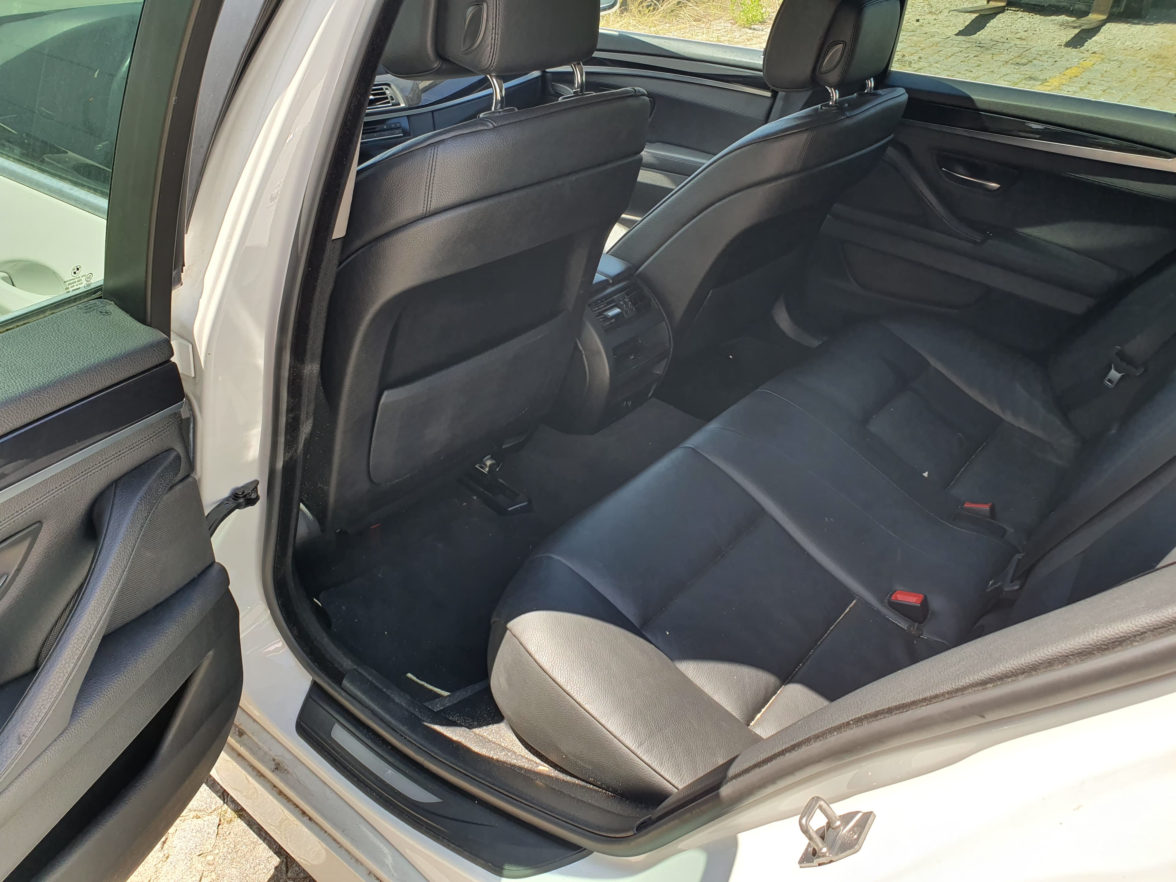 BMW 520D · Ano 2012 — imagen 19