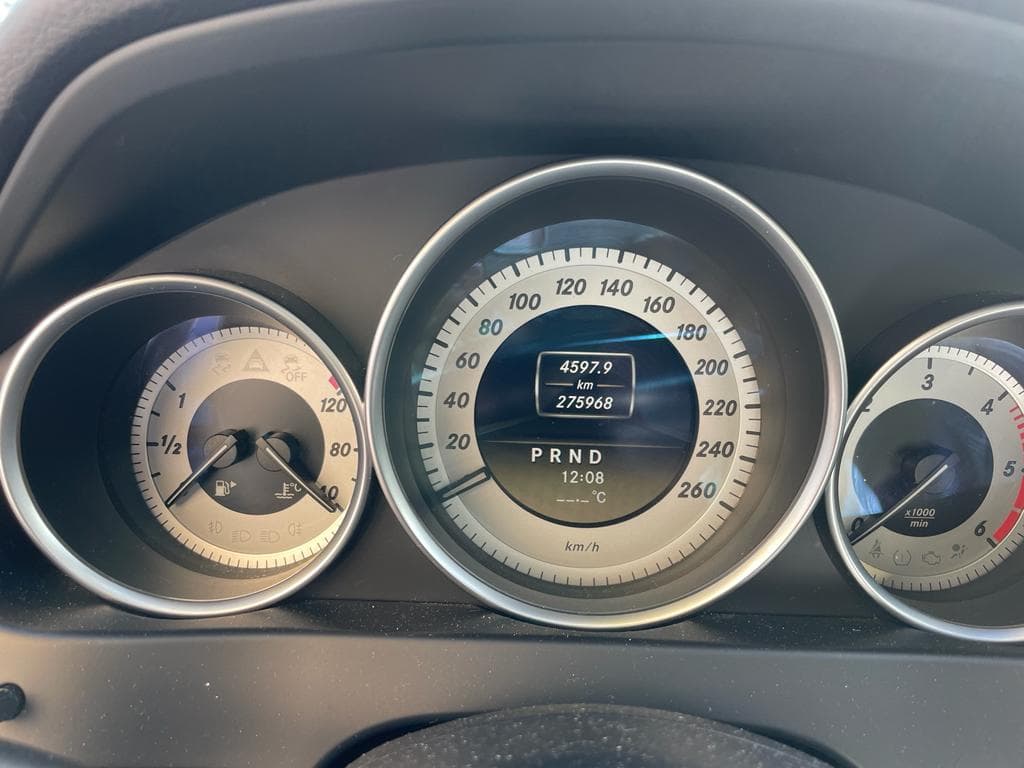 Mercedes-Benz C250 CDI · Ano 2012 — imagen 7