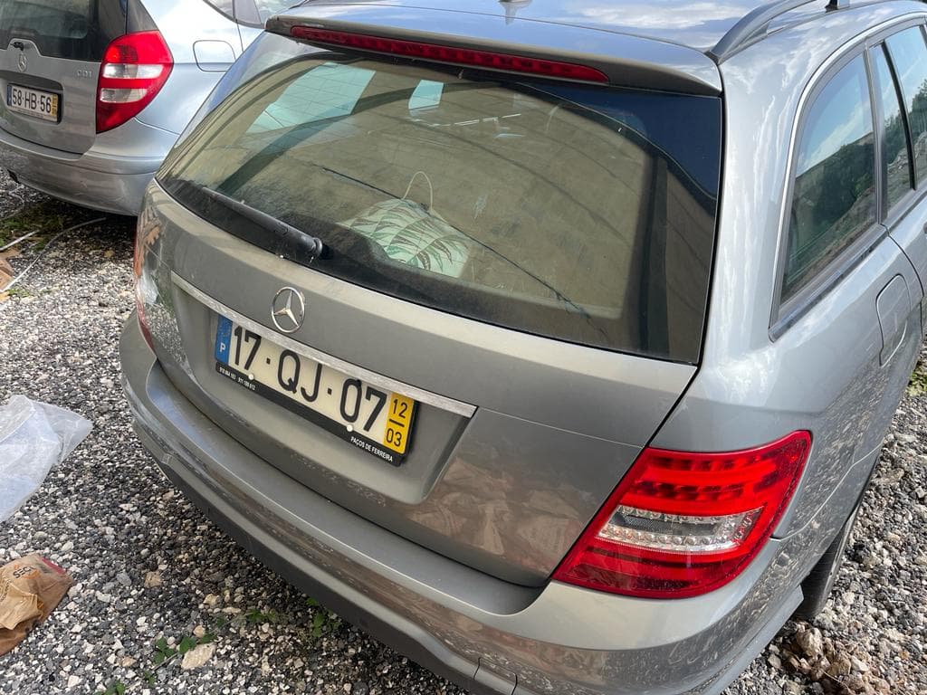 Mercedes-Benz C250 CDI · Ano 2012 — imagen 3