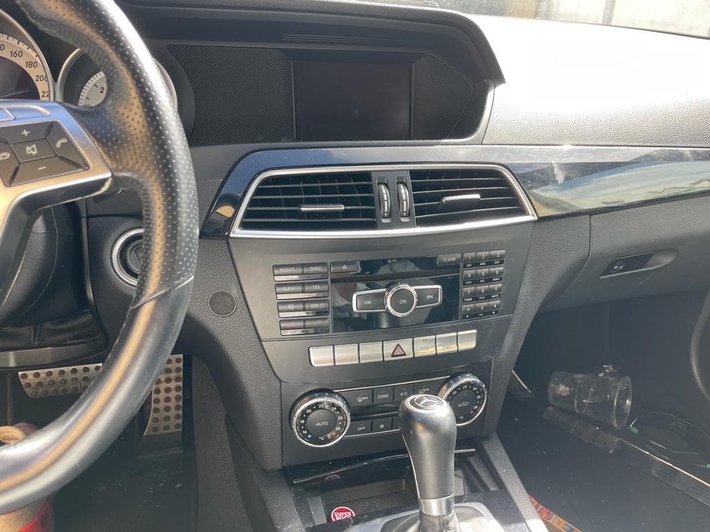 Mercedes-Benz C250 CDI · Ano 2012 — imagen 6