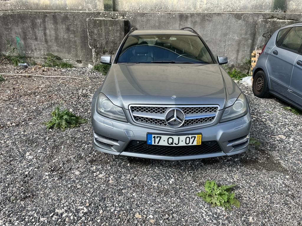 Mercedes-Benz C250 CDI · Ano 2012 — imagen 2