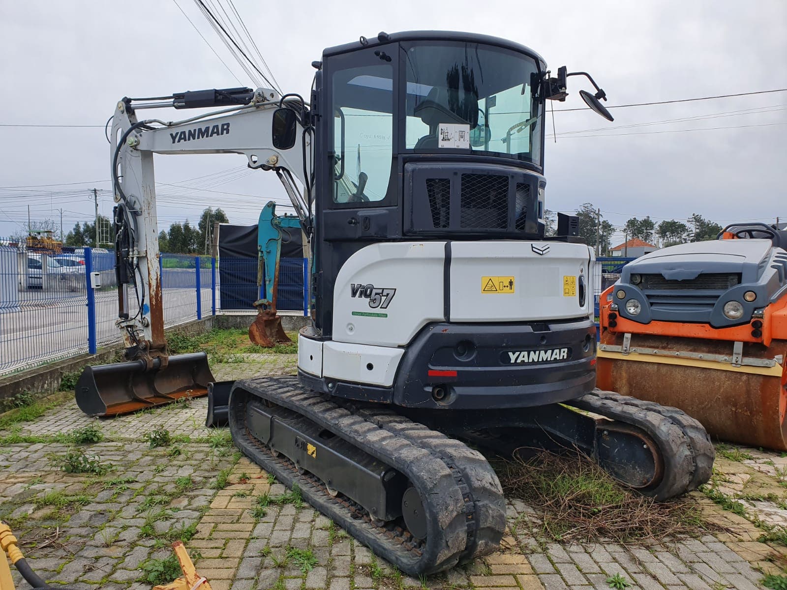 Giratória Yanmar Vio57 — image 3