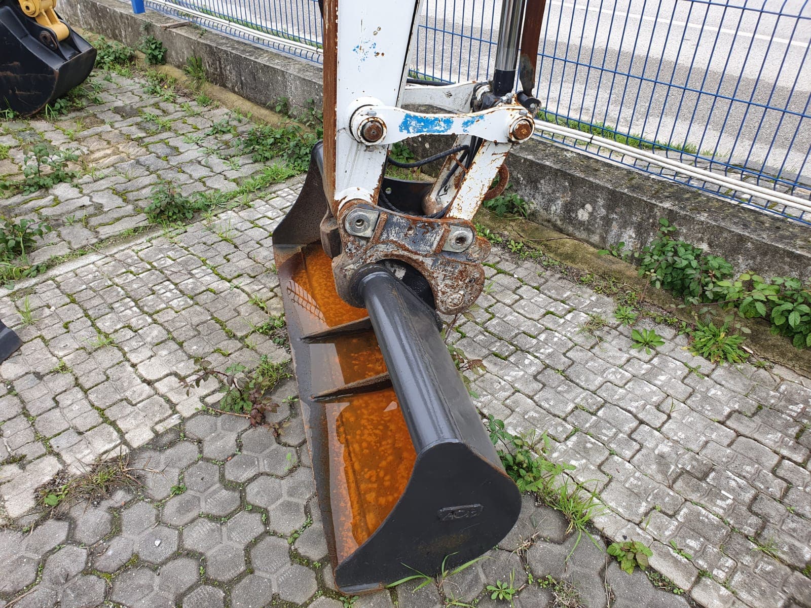 Giratória Yanmar Vio57 — image 7