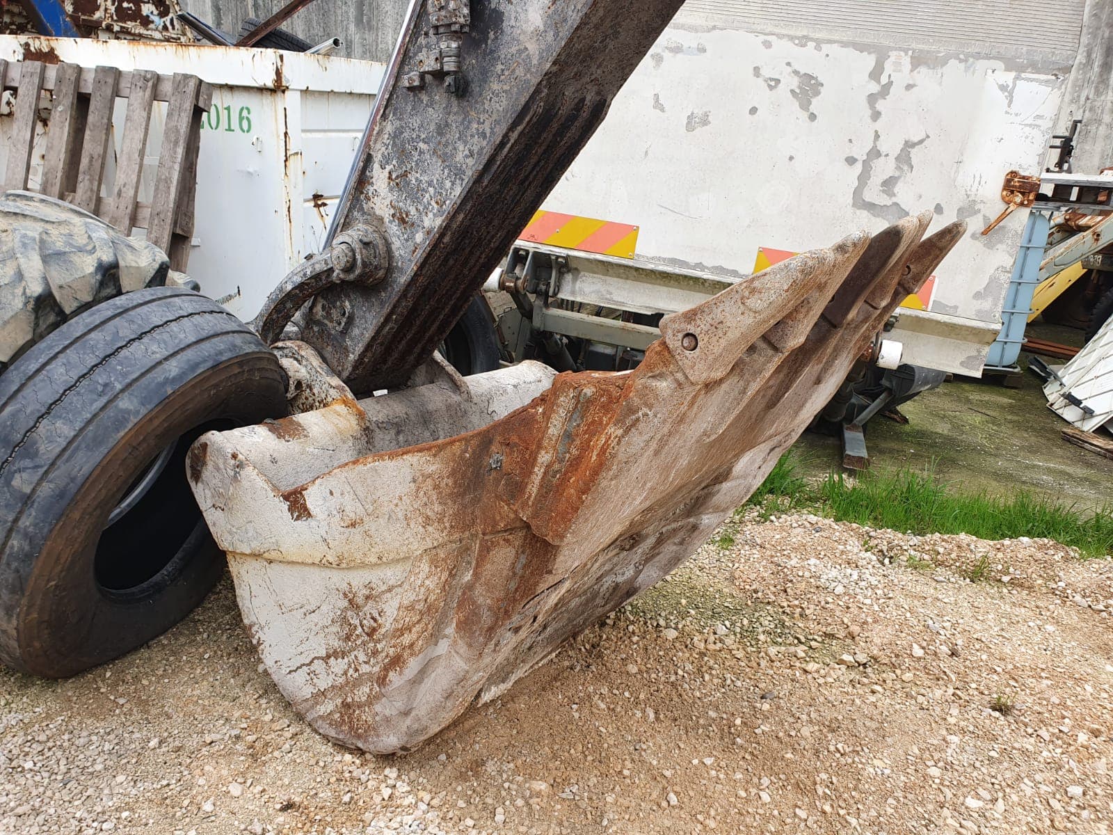 Escavadora Volvo EC2200 — imagen 4