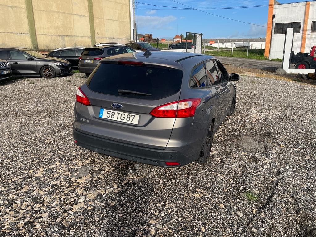 Ford Focus TDCI · Ano 2013 — imagen 5