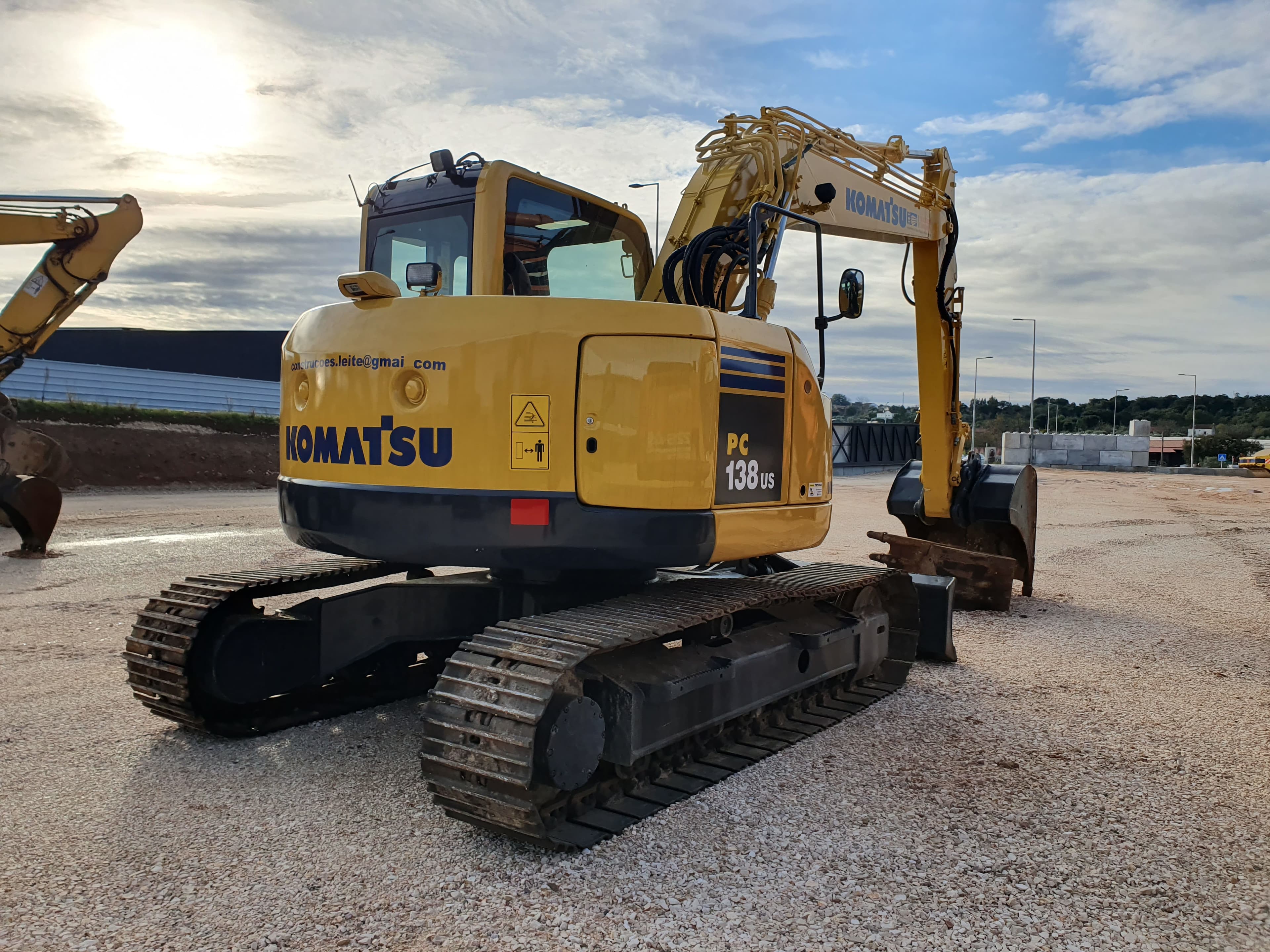 Giratória Komatsu  PC138US-8 — imagen 5