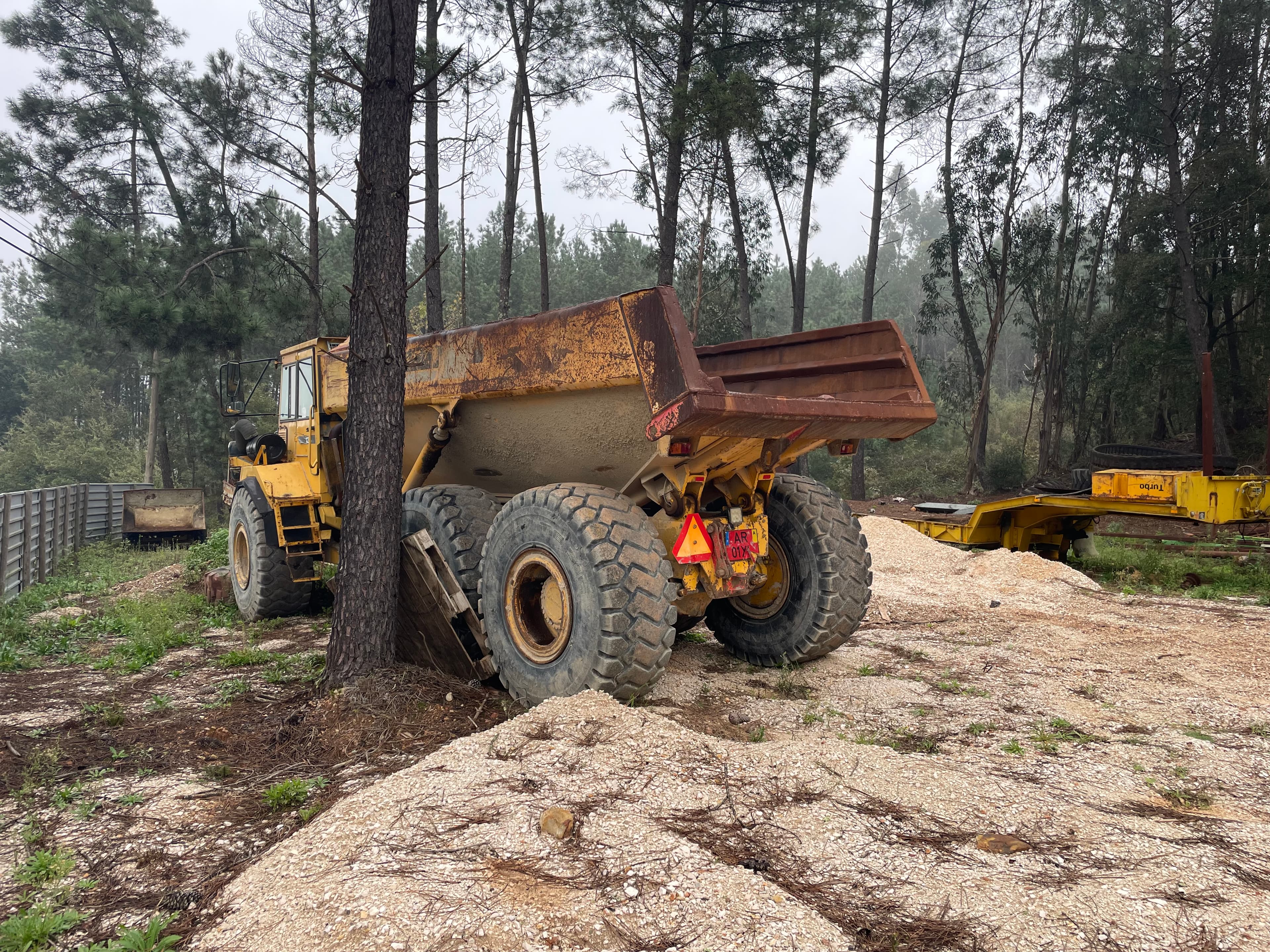 Dumper Volvo A25 — imagem 3