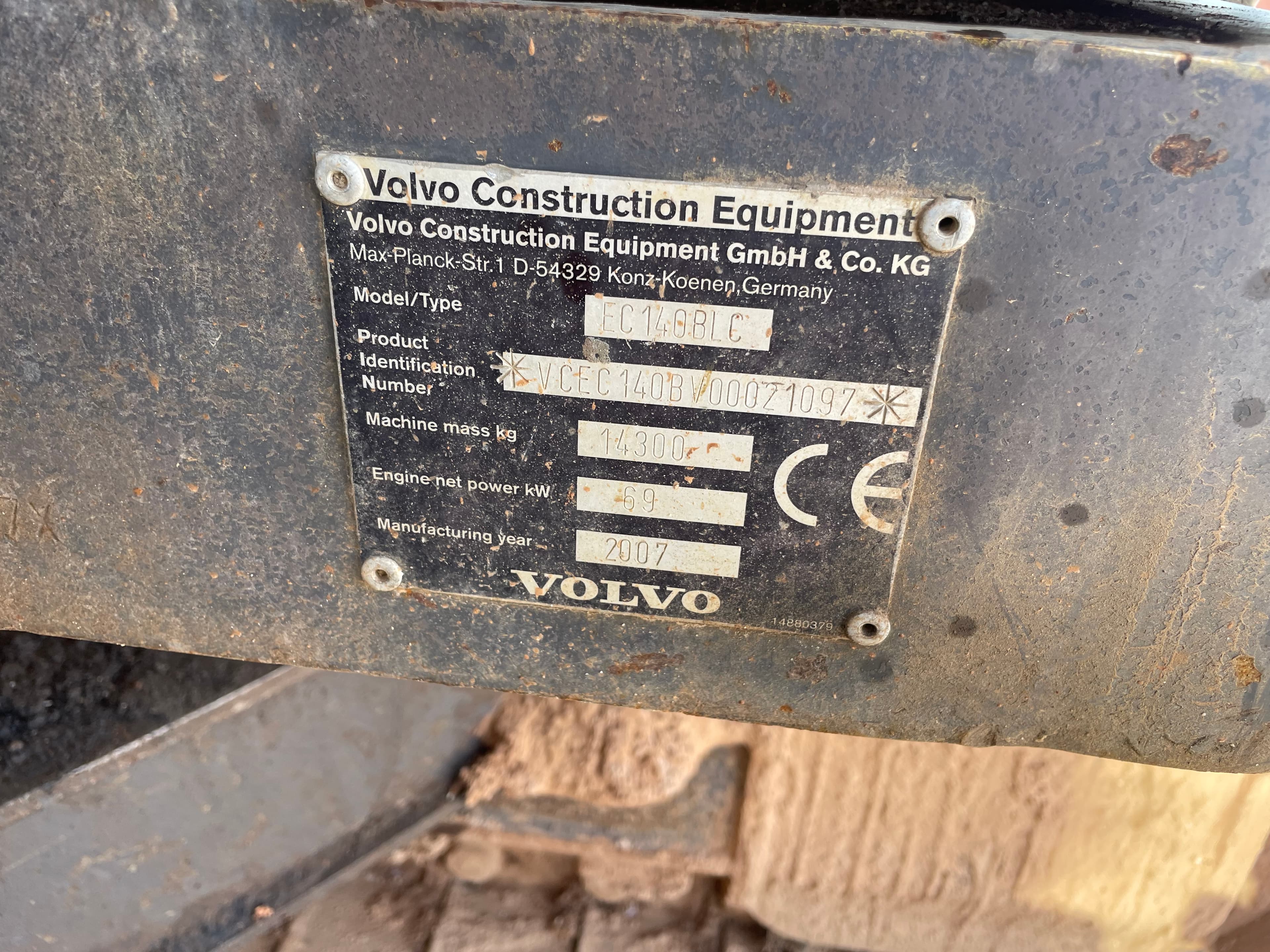 Giratória Volvo EC 140 BLC — imagen 6