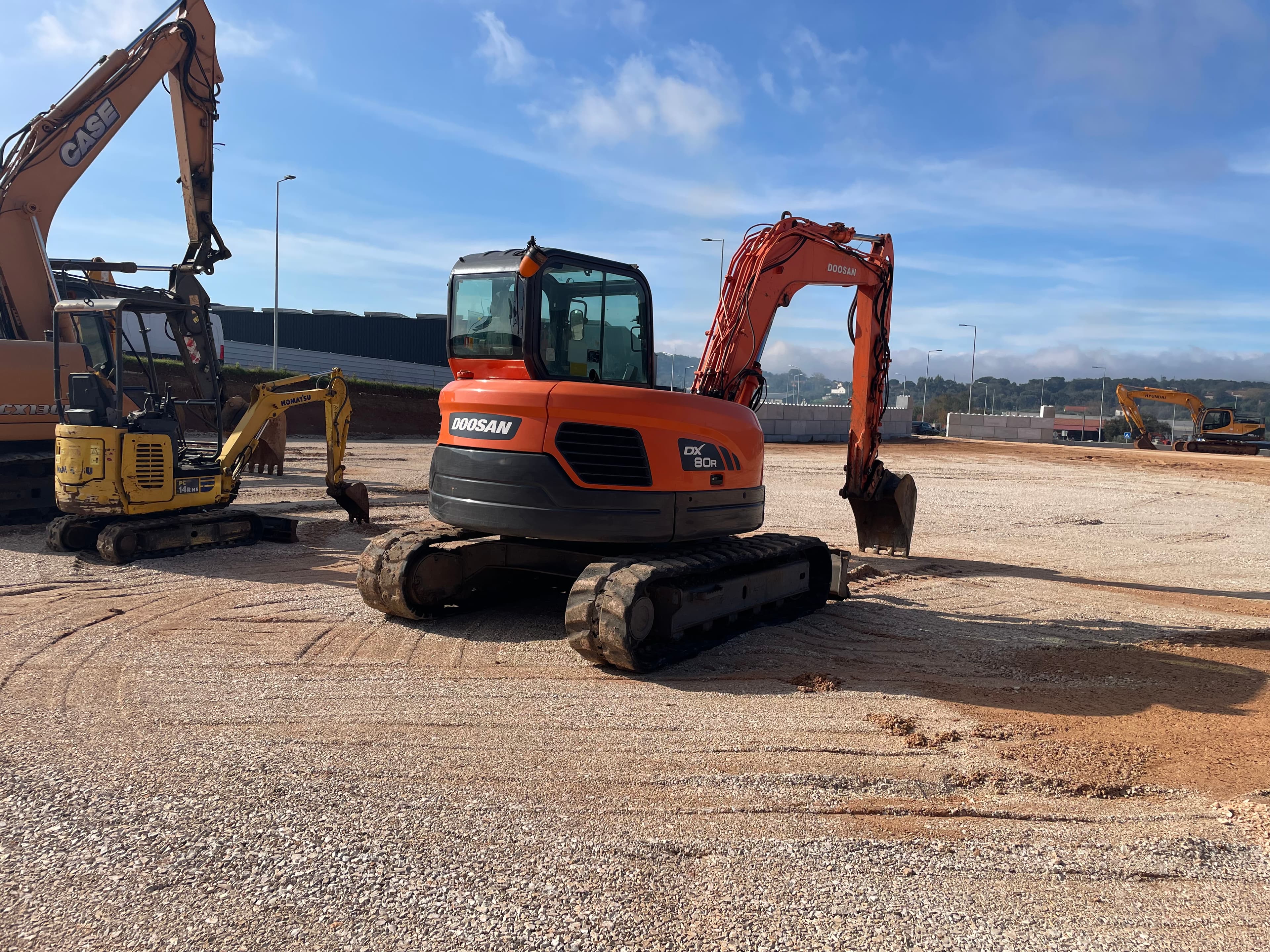 Giratória Doosan DX 80 R — imagen 3