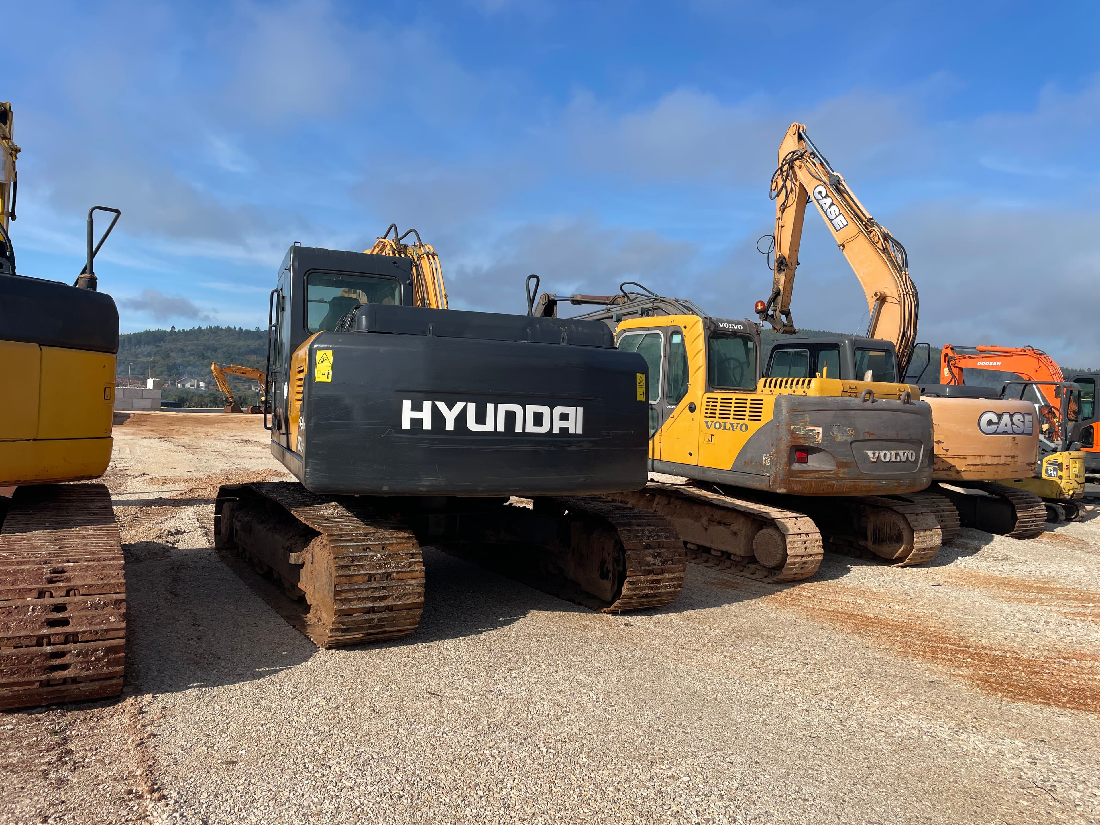 Giratória Hyundai Robex 180 LC-7A — imagen 4
