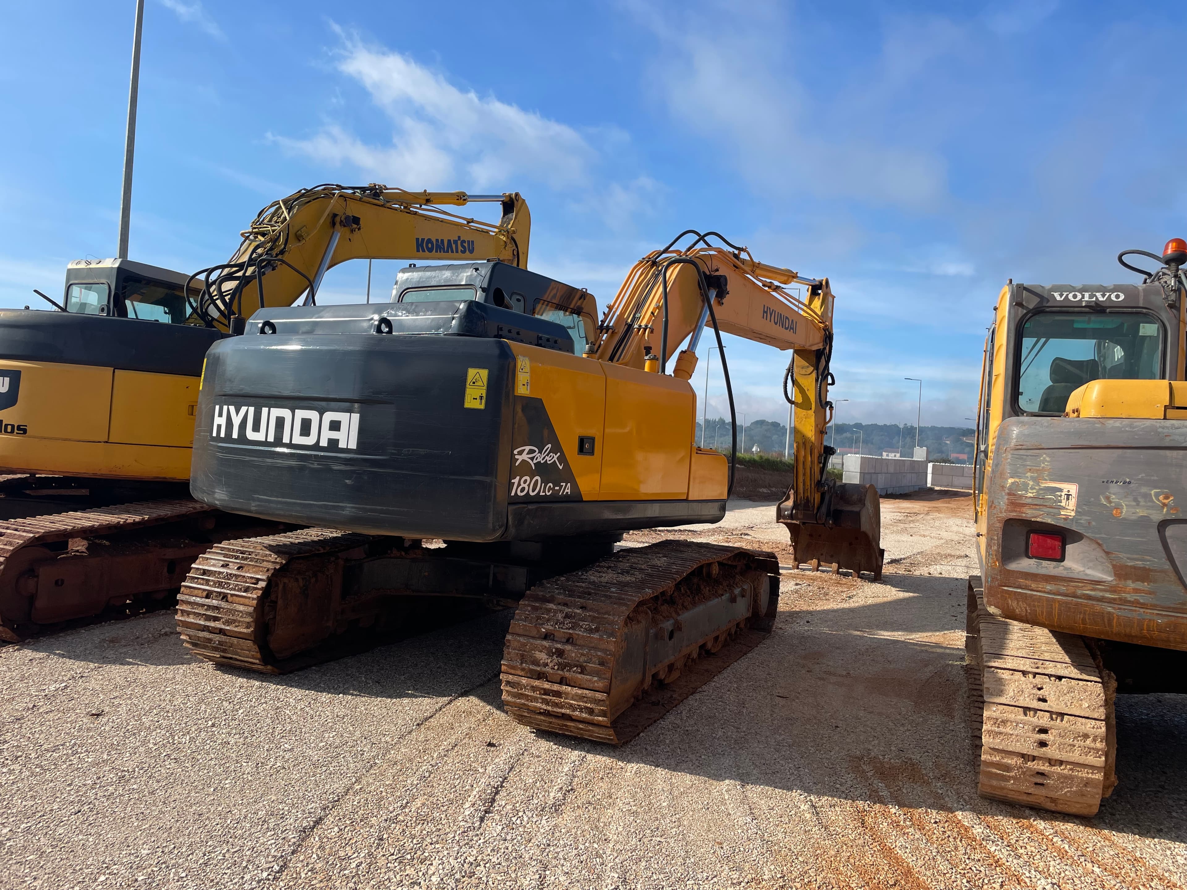 Giratória Hyundai Robex 180 LC-7A — imagen 3