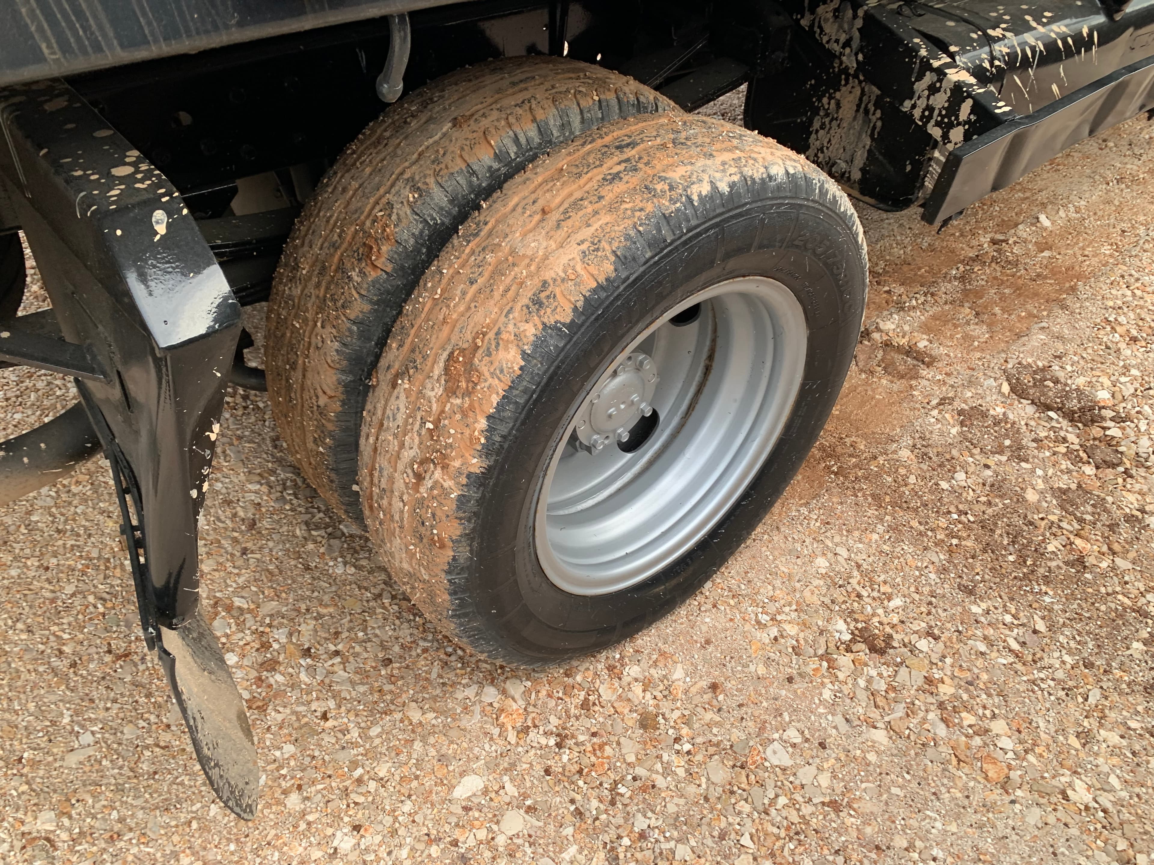 Mitsubishi Canter · Ano 2001 — imagen 8