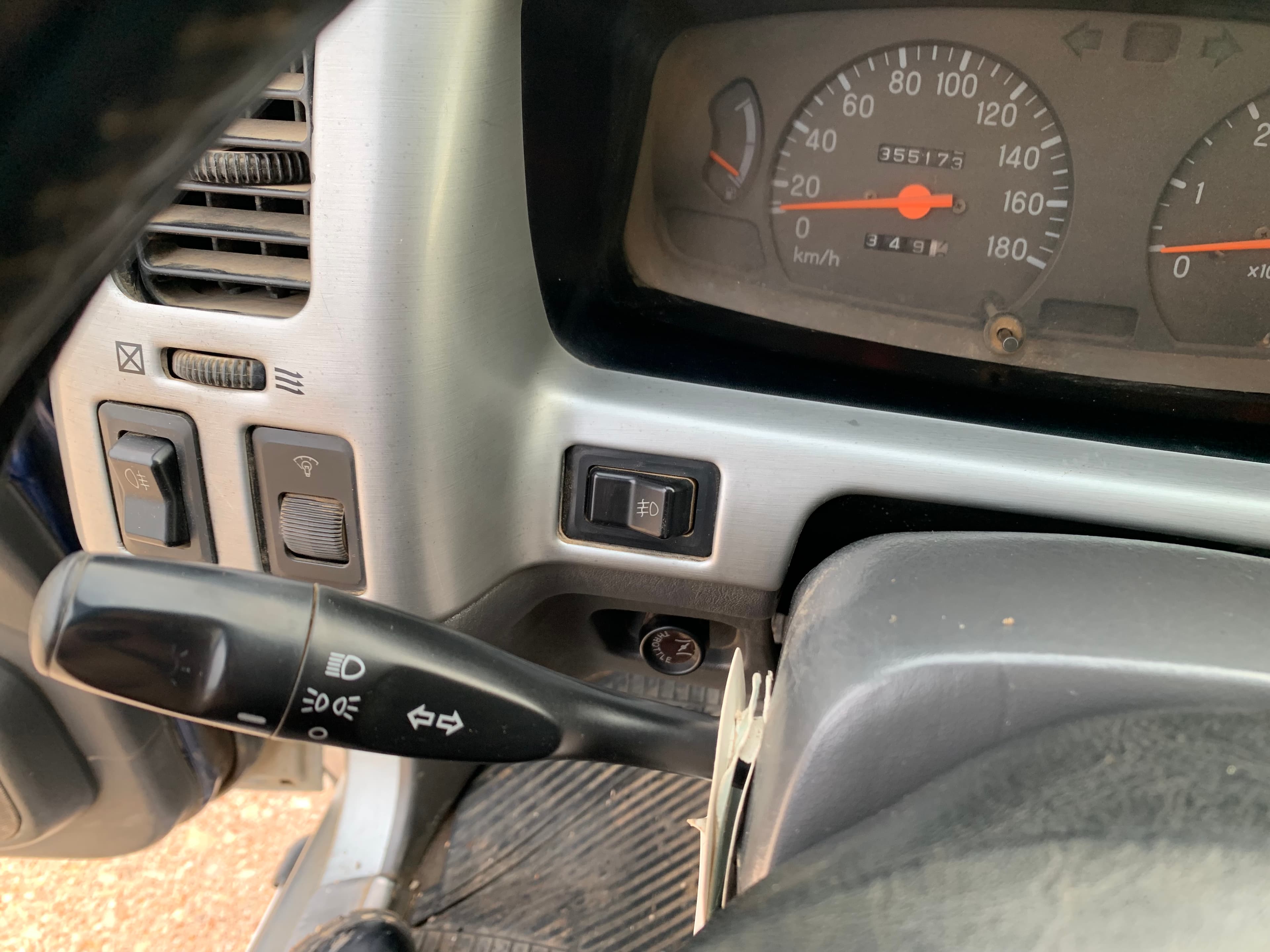 Mitsubishi L200 · Año 2001 — imagen 24