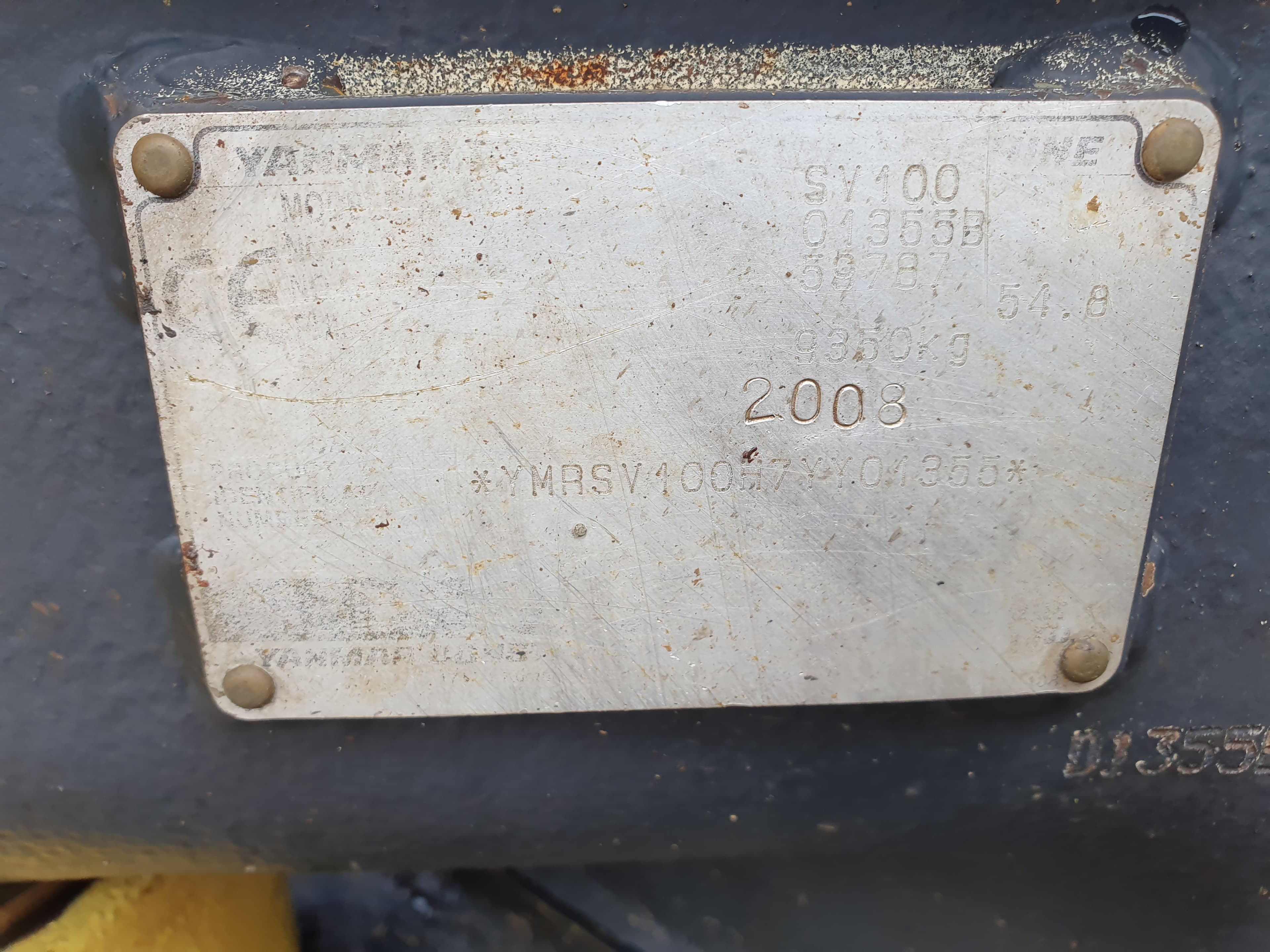 Giratoria Yanmar SV100 — imagen 14