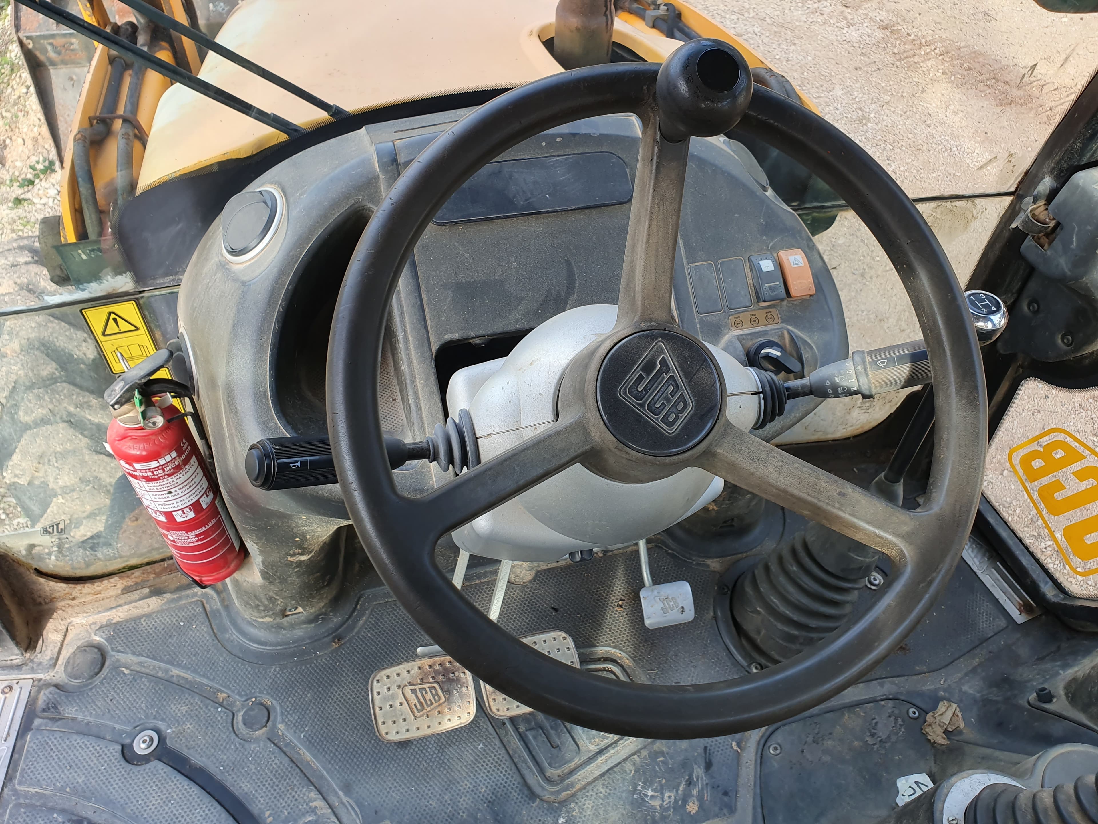 Retroescavadora JCB 3CX — imagen 12