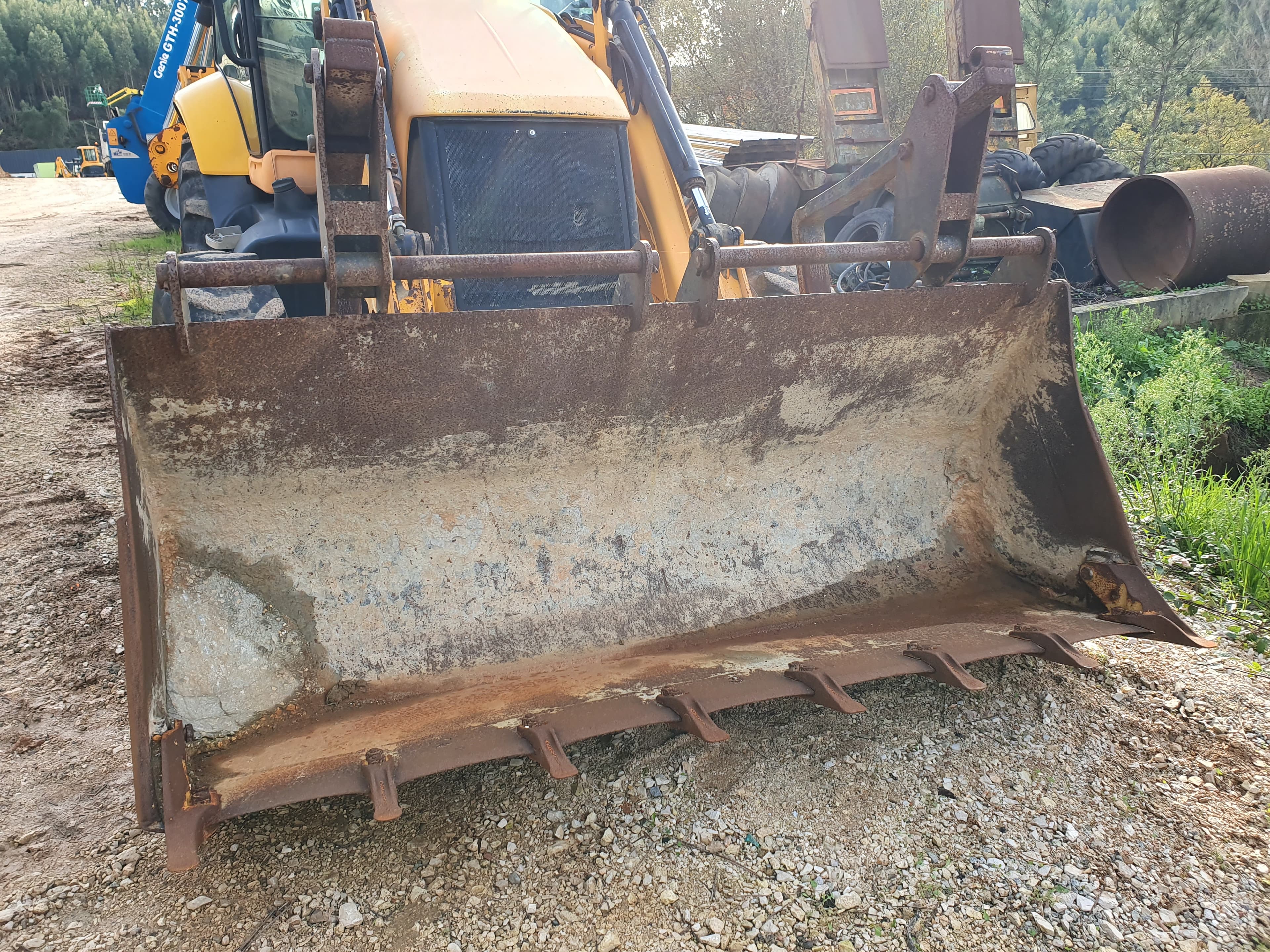Retroescavadora JCB 3CX — imagen 3