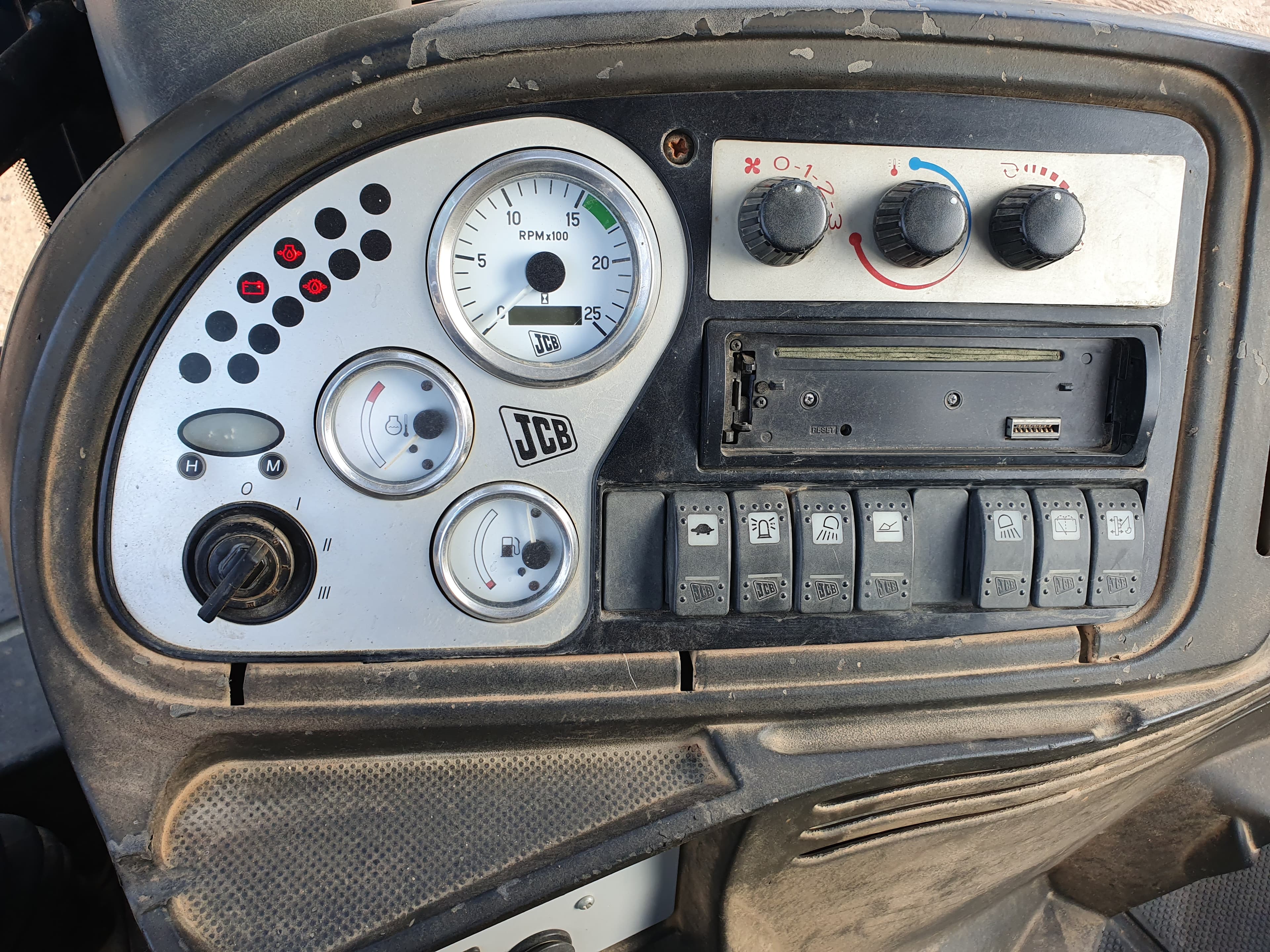 Retroescavadora JCB 3CX — imagen 14