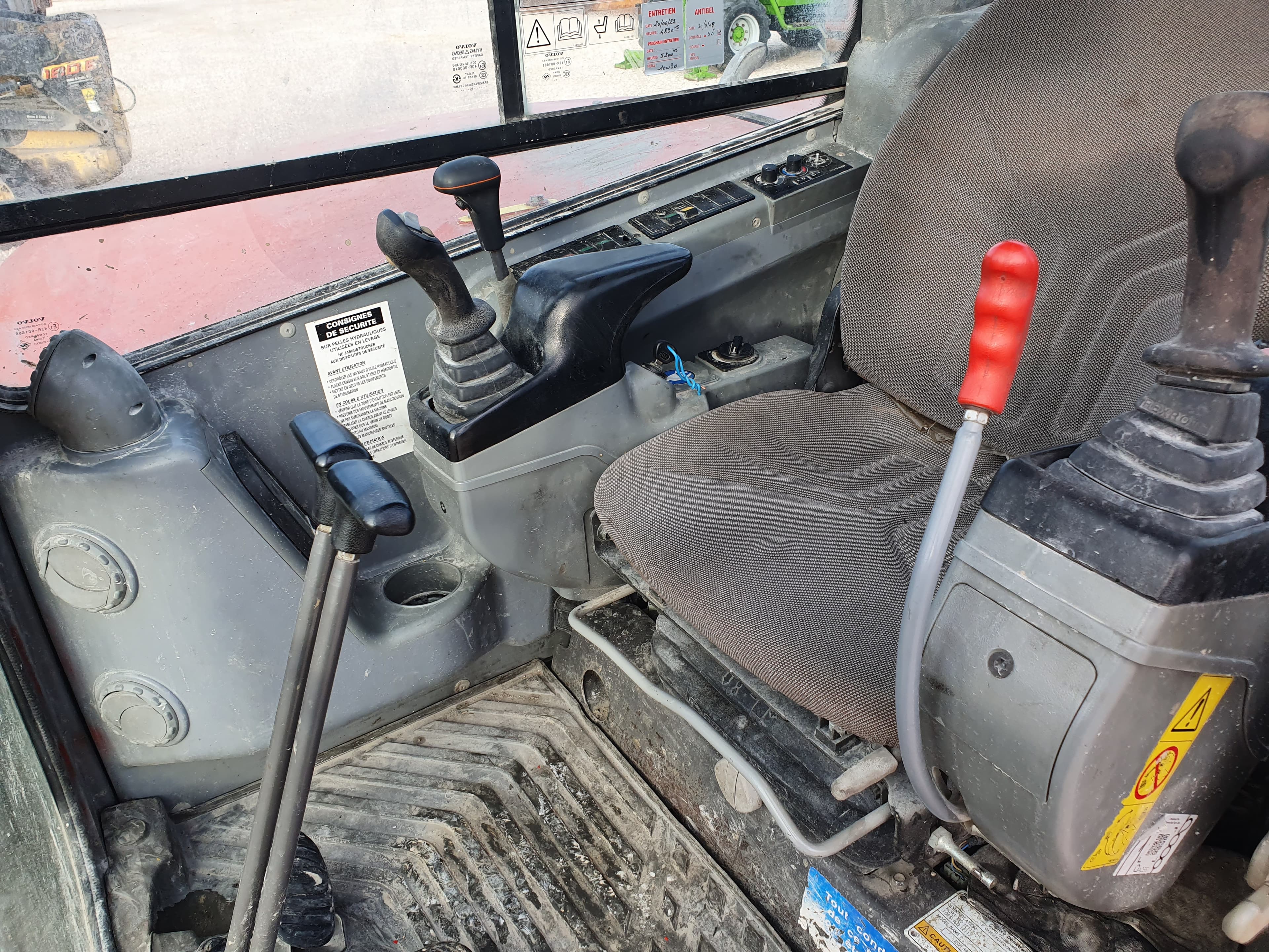 Giratória Volvo ECR88 — imagen 9