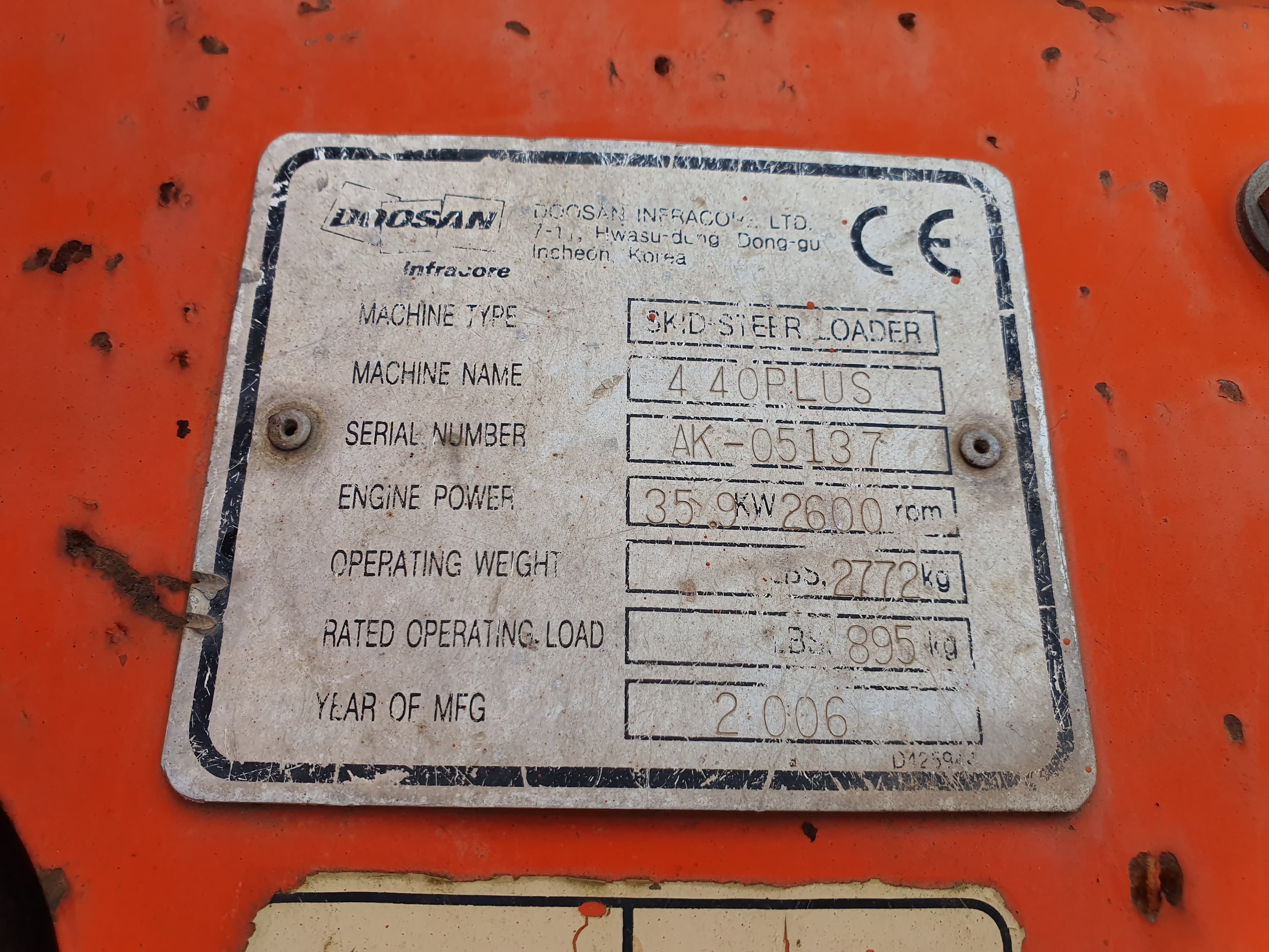 Mini Pá Carregadora Doosan 440 Plus — imagen 9