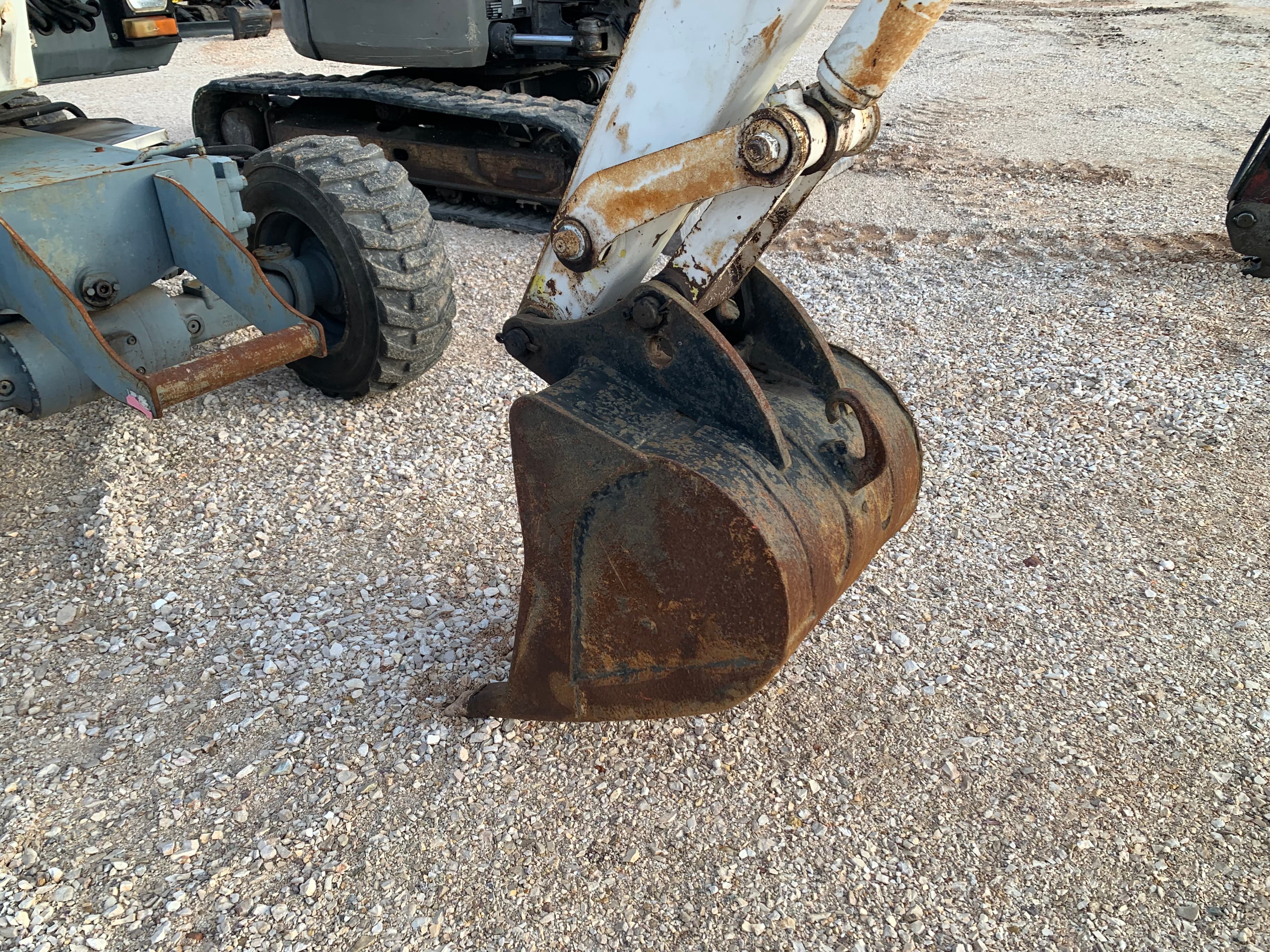 Giratória Yanmar B50W — imagen 6