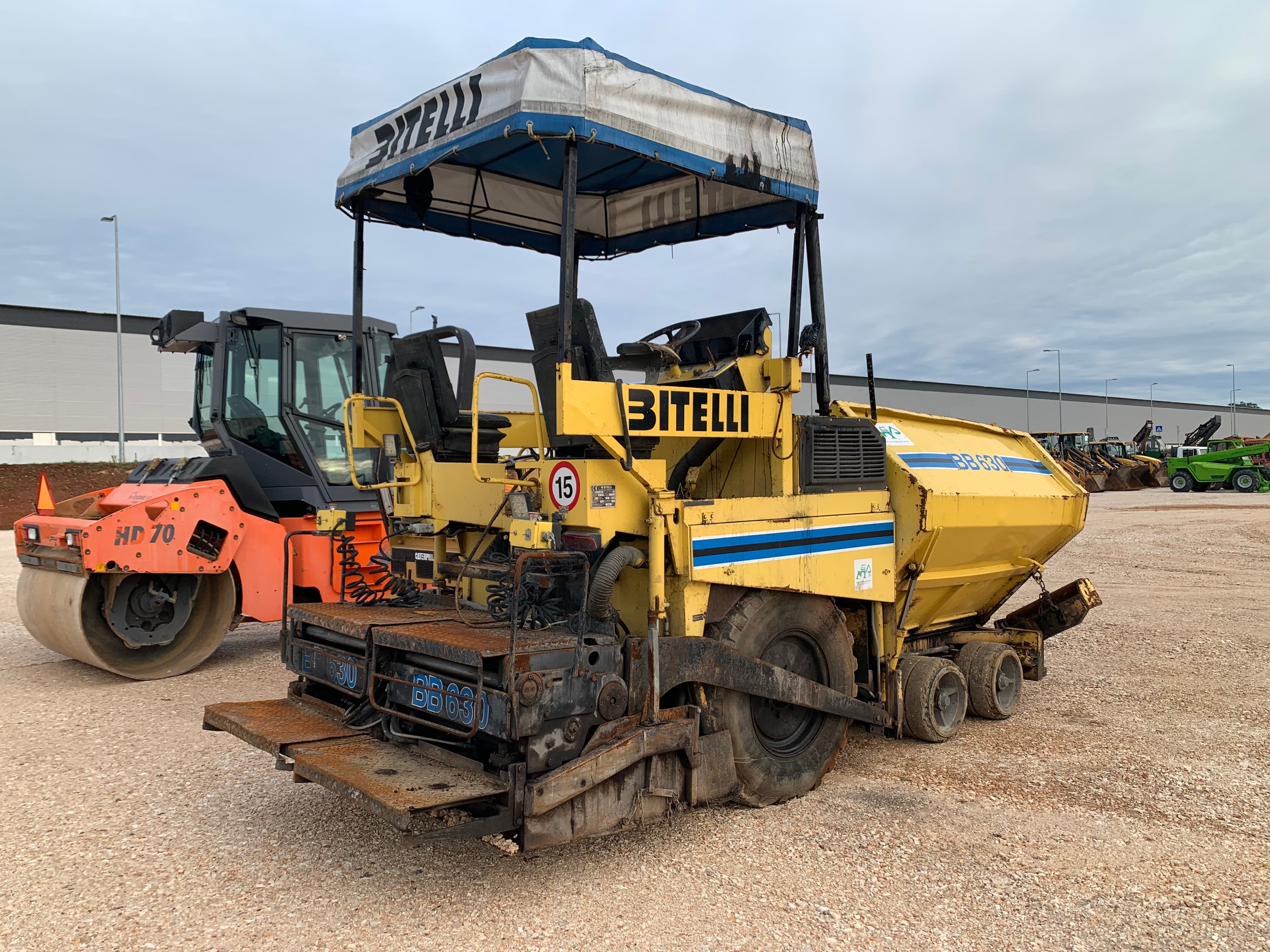 Espalhadora Asfalto Bitelli BB 630 — image 4