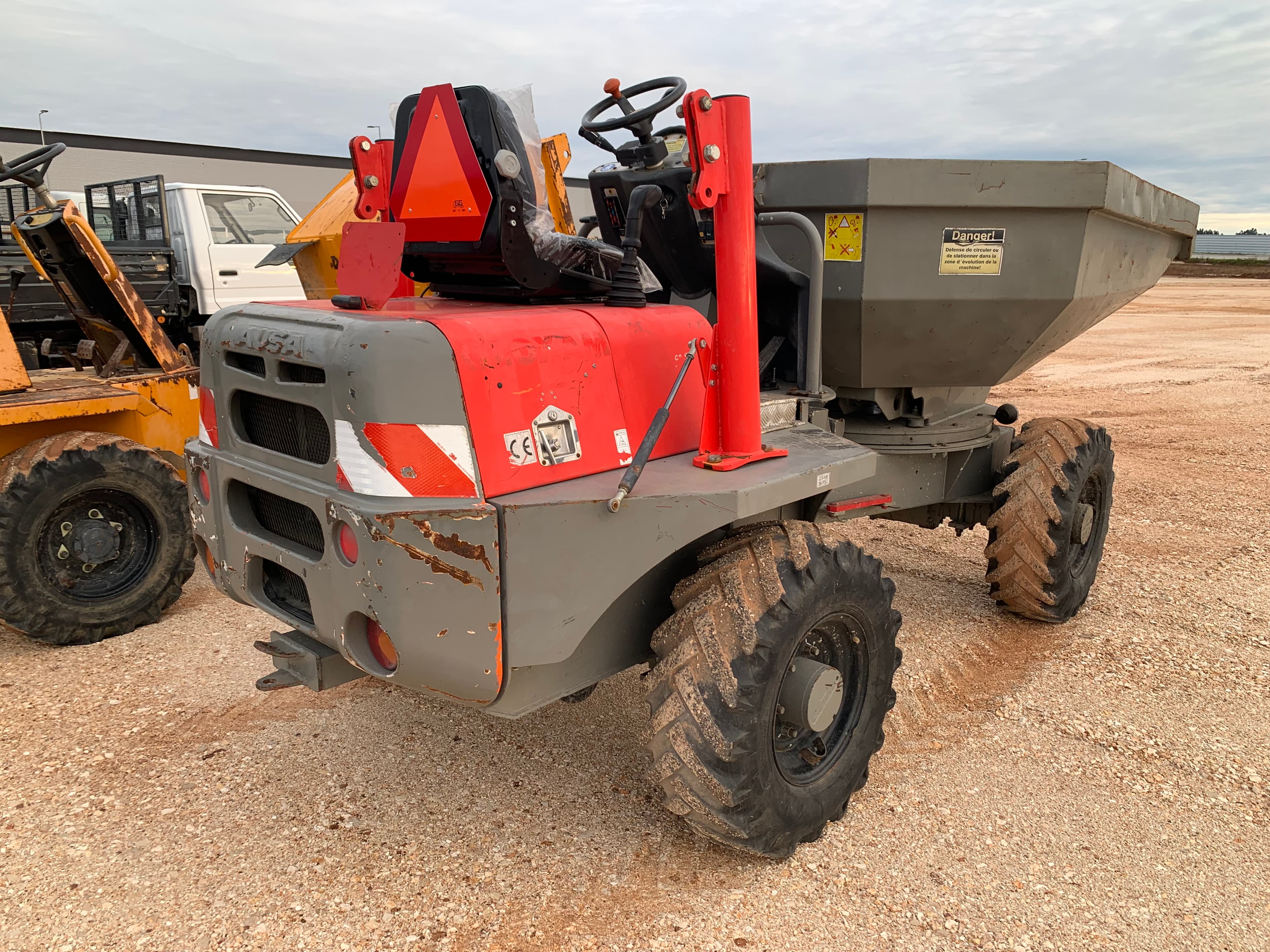 Dumper Ausa D 350 AHG — imagen 2
