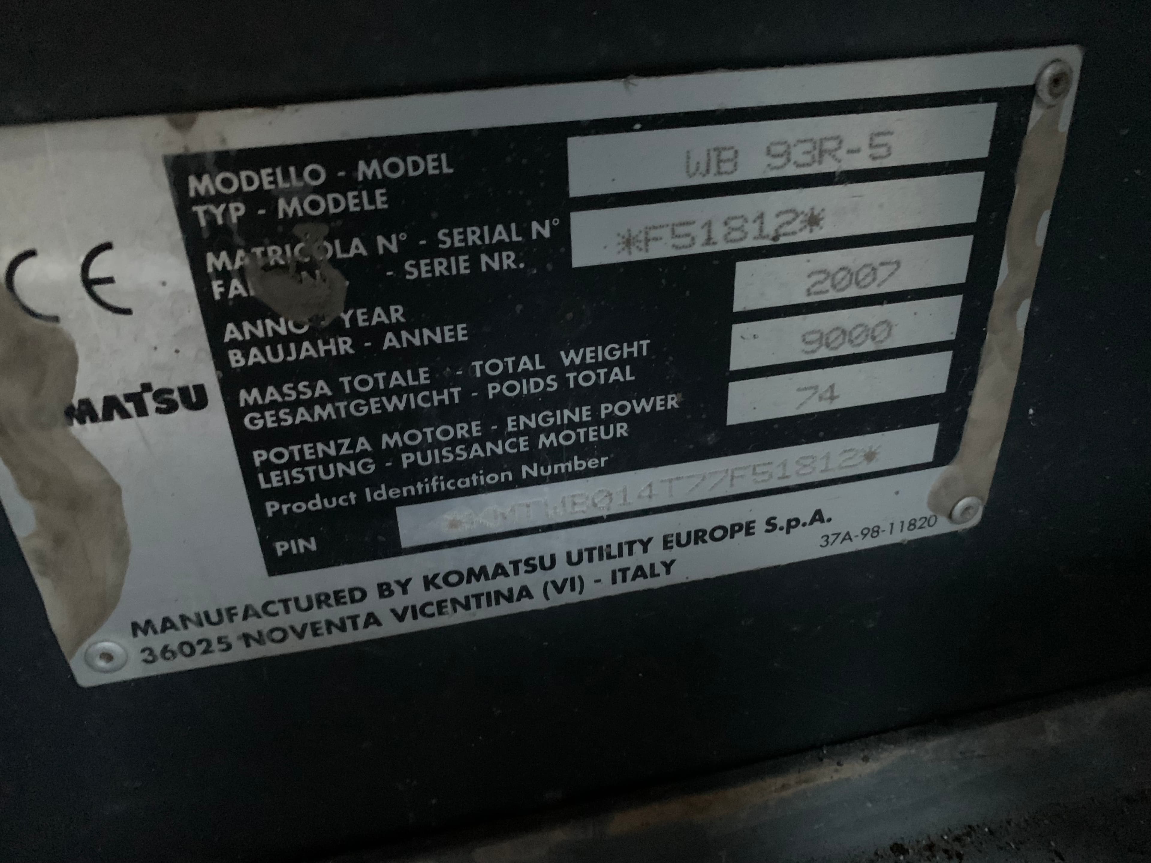 Retroescavadora Komatsu, modelo WB 93R-5 — image 15