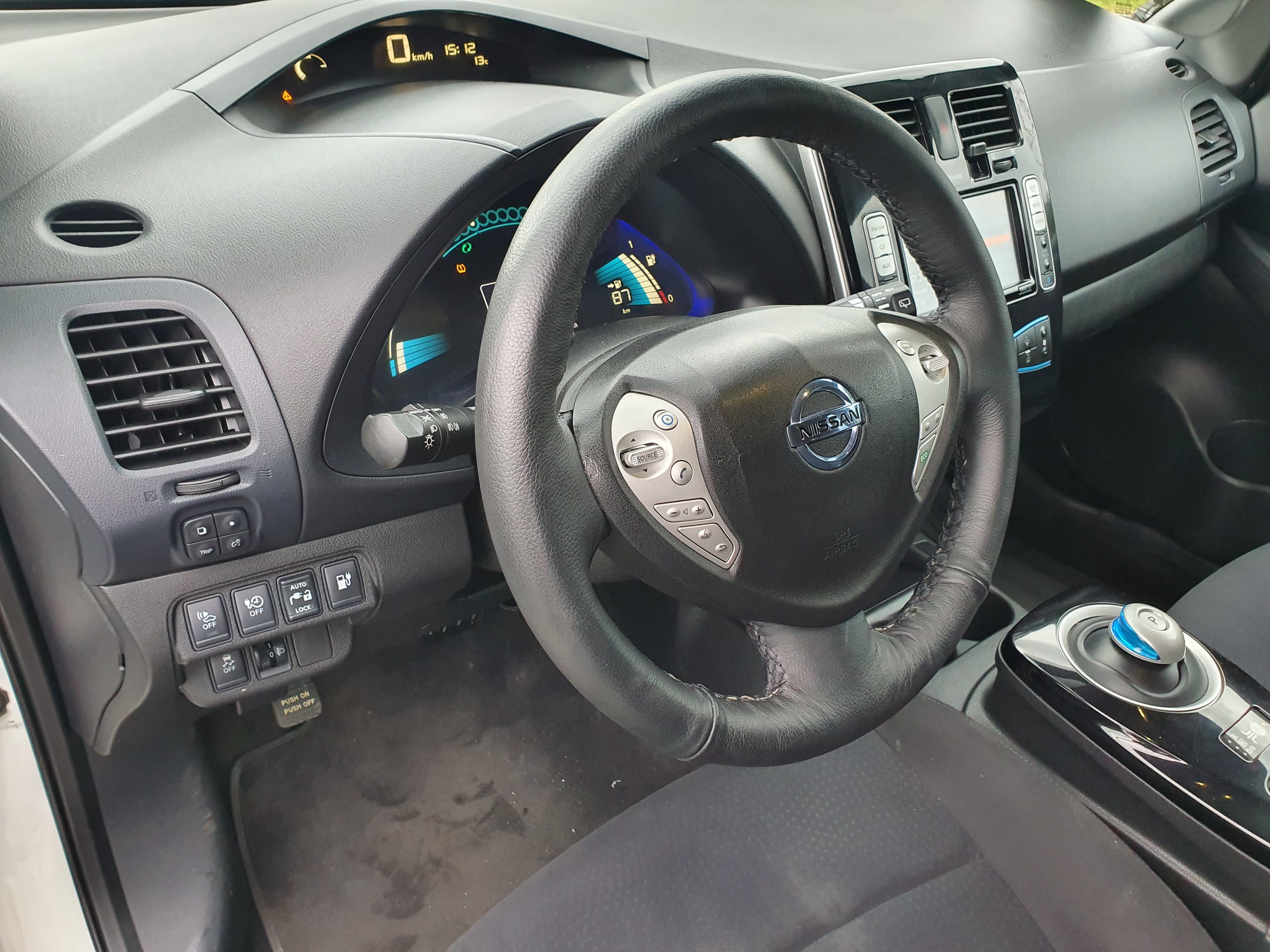 Nissan Leaf · Elétrico · Ano 2014 — imagen 32