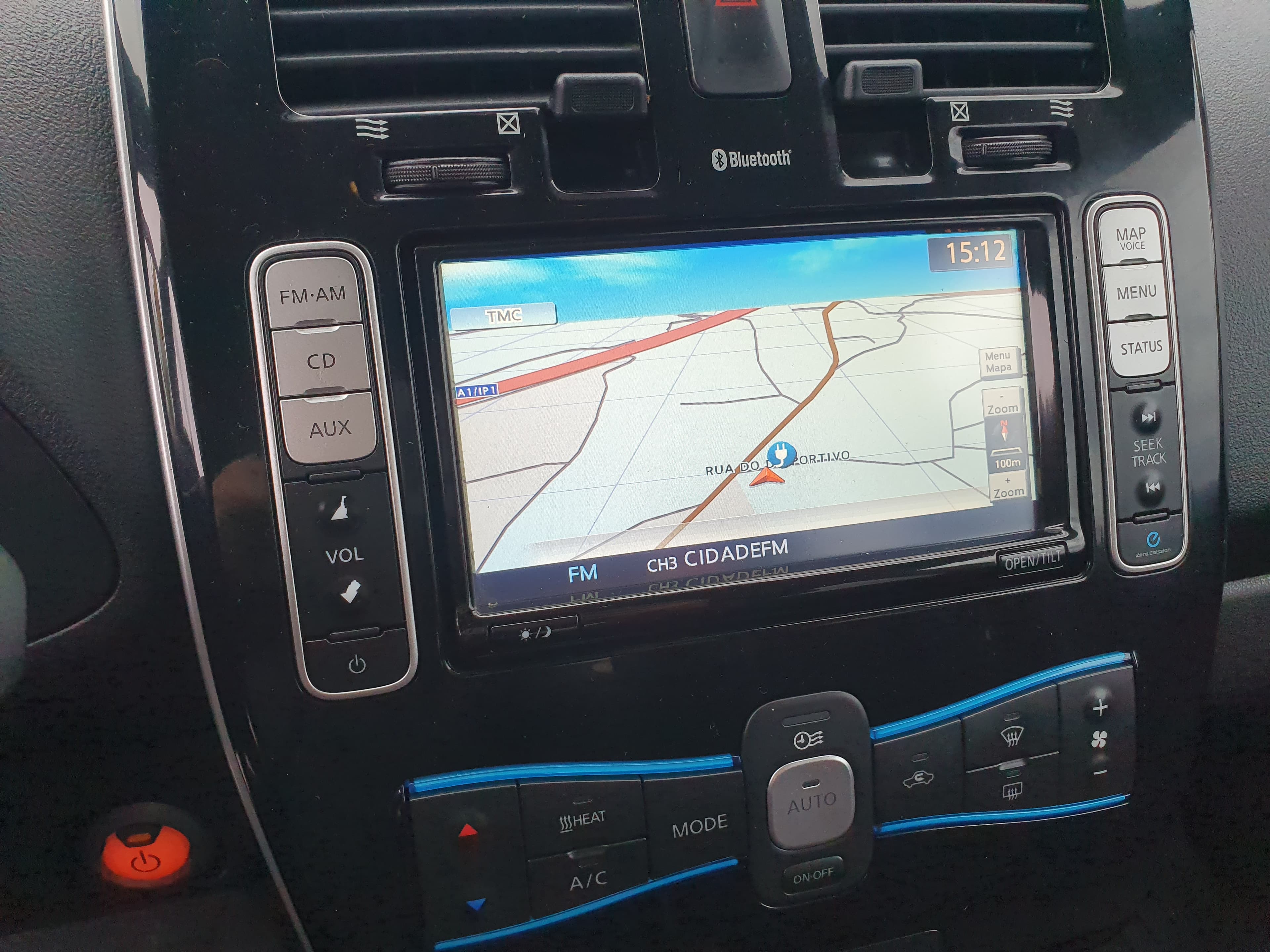 Nissan Leaf · Elétrico · Ano 2014 — imagen 34