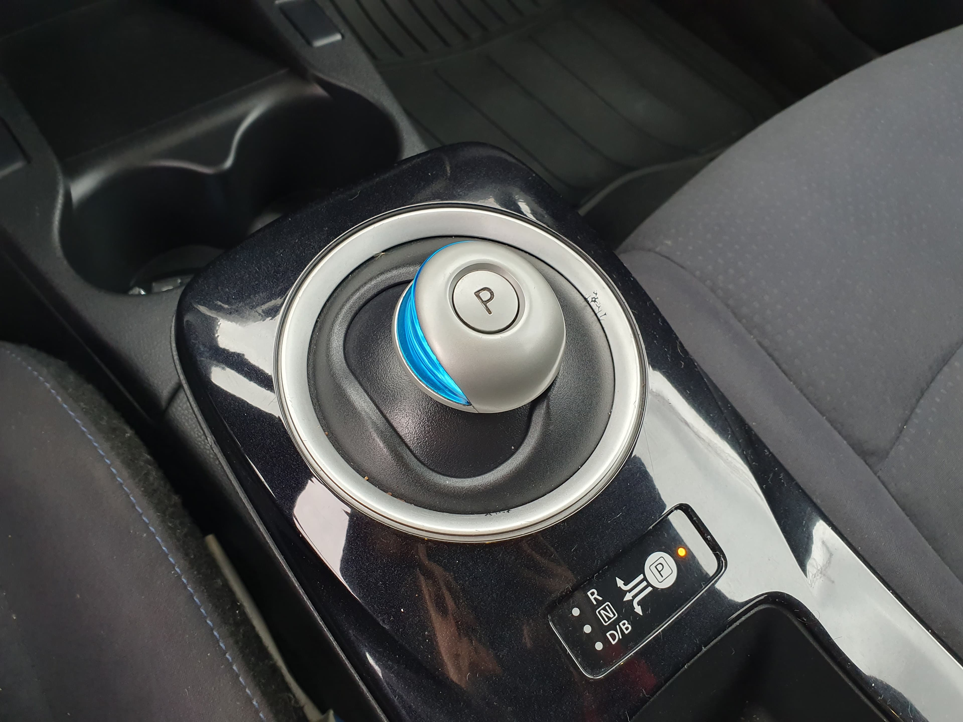 Nissan Leaf · Elétrico · Ano 2014 — imagen 31