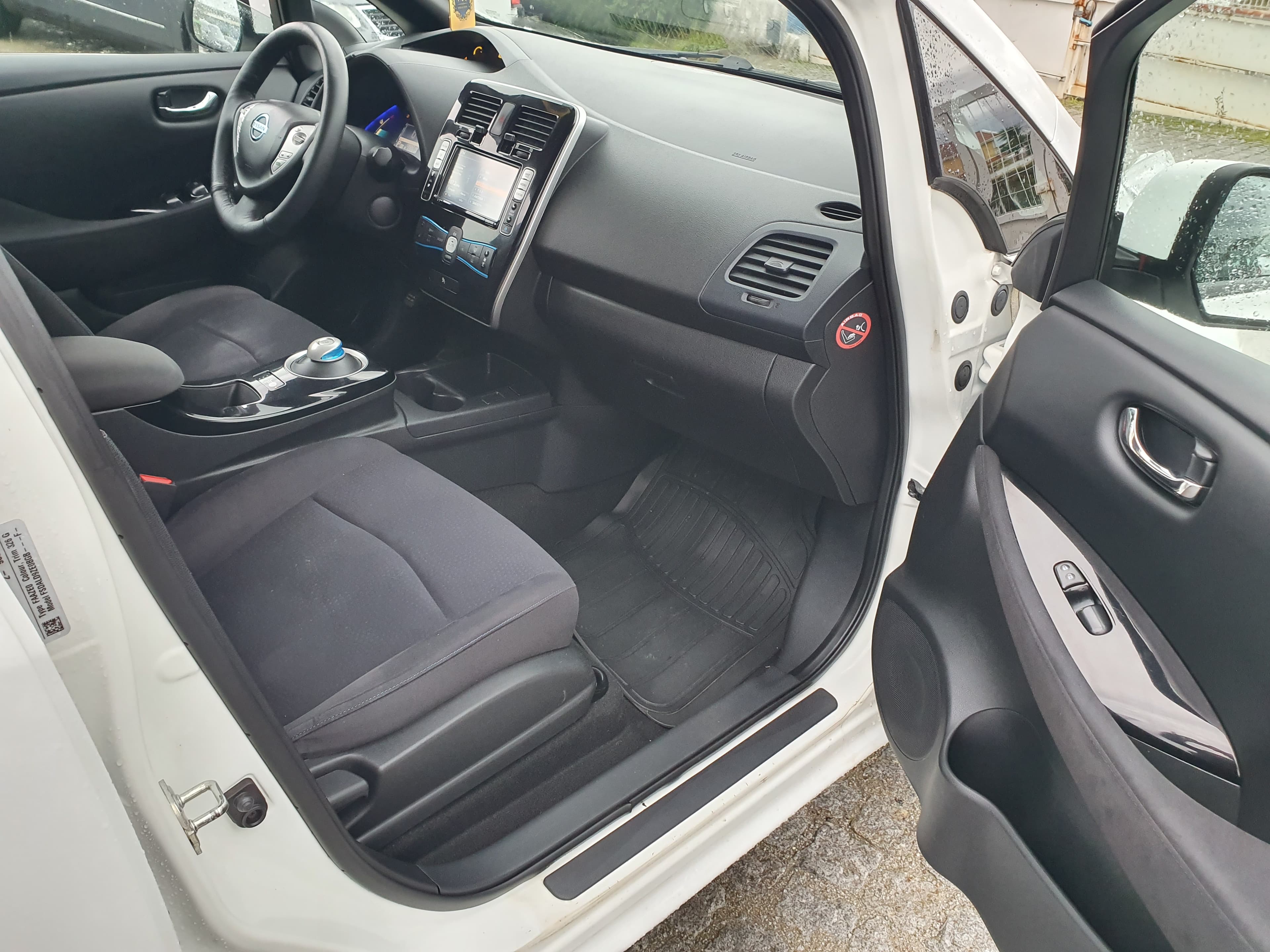 Nissan Leaf · Elétrico · Ano 2014 — imagen 20