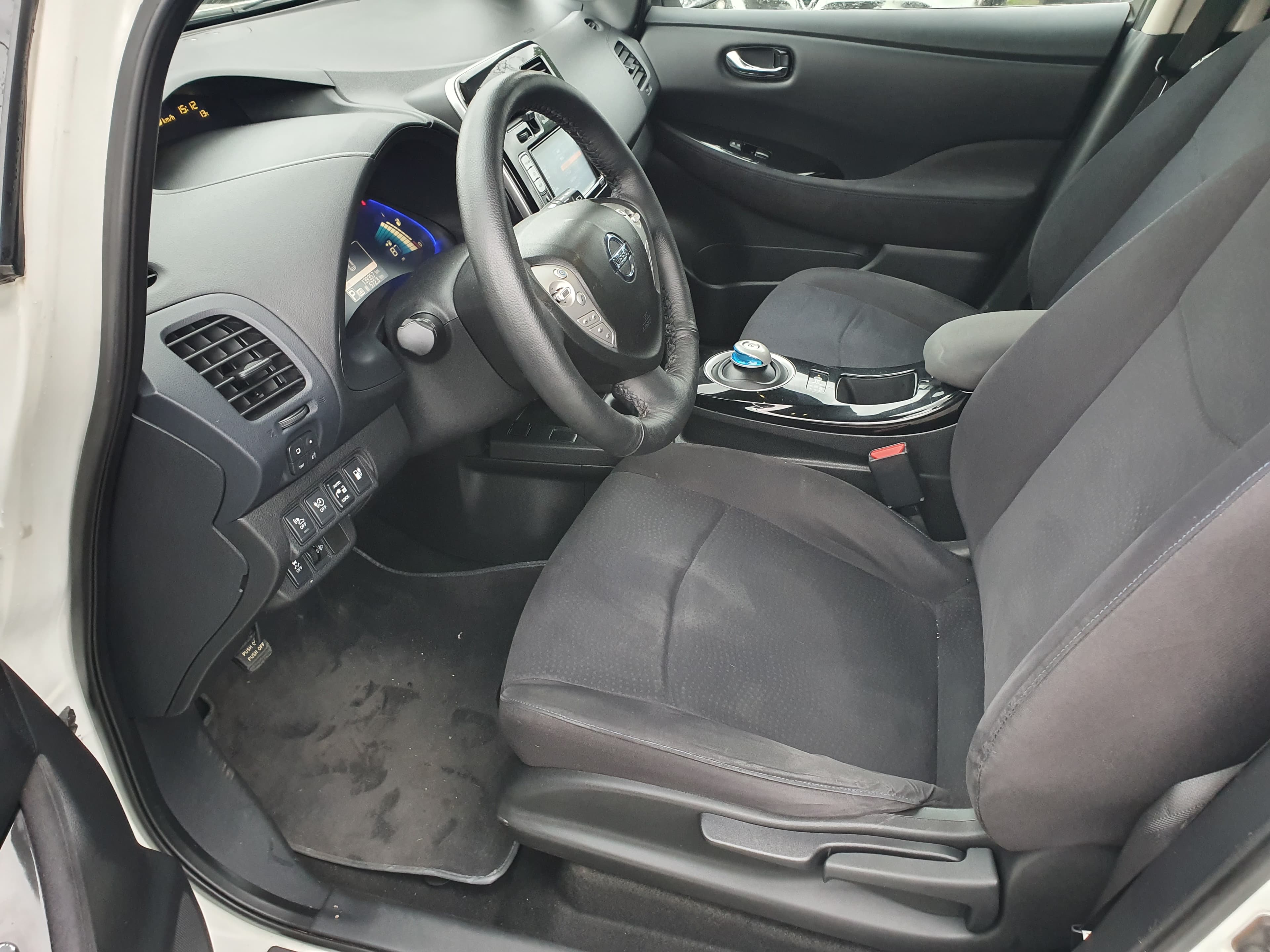 Nissan Leaf · Elétrico · Ano 2014 — imagen 29