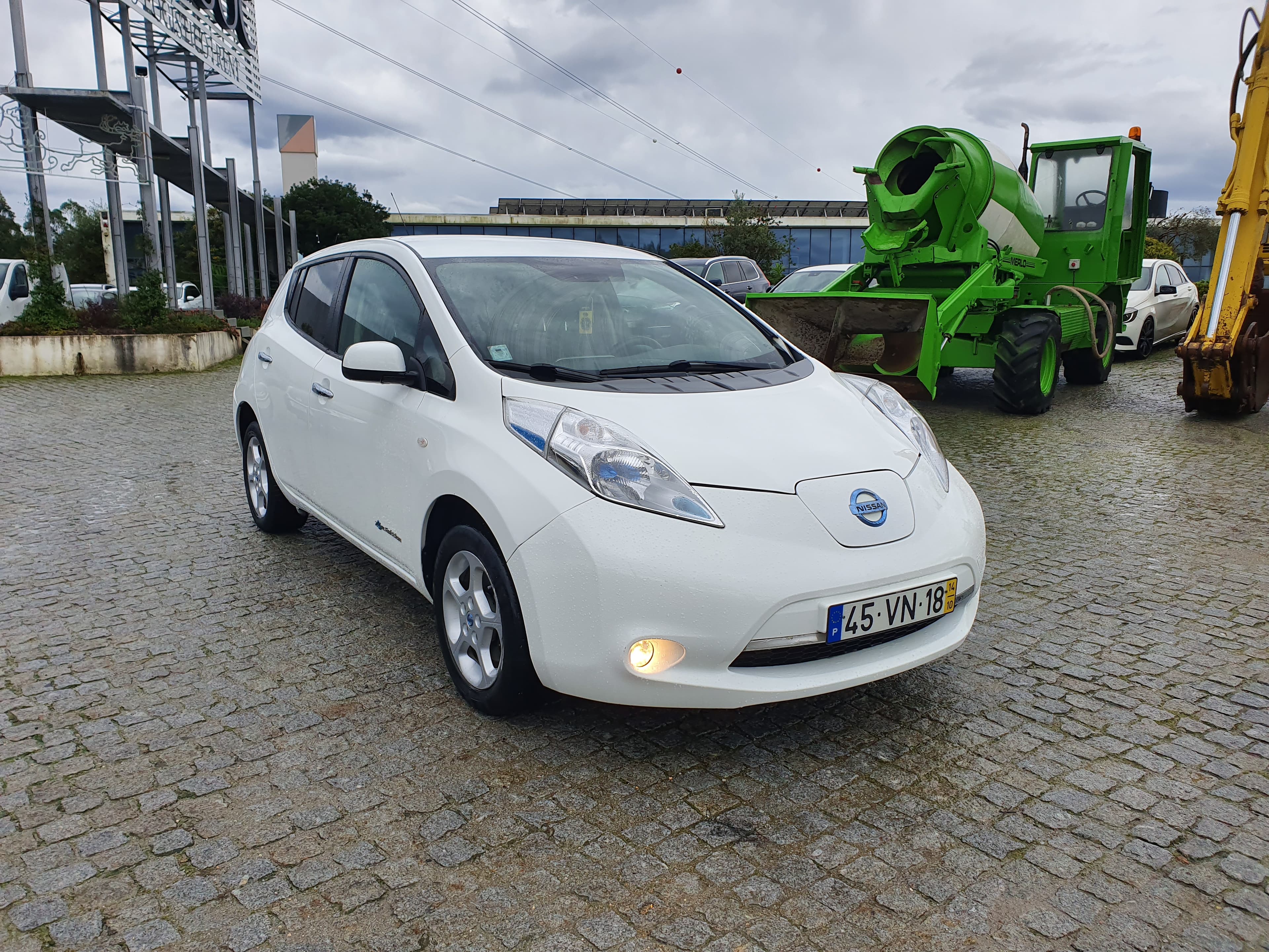 Nissan Leaf · Elétrico · Ano 2014 — imagen 1