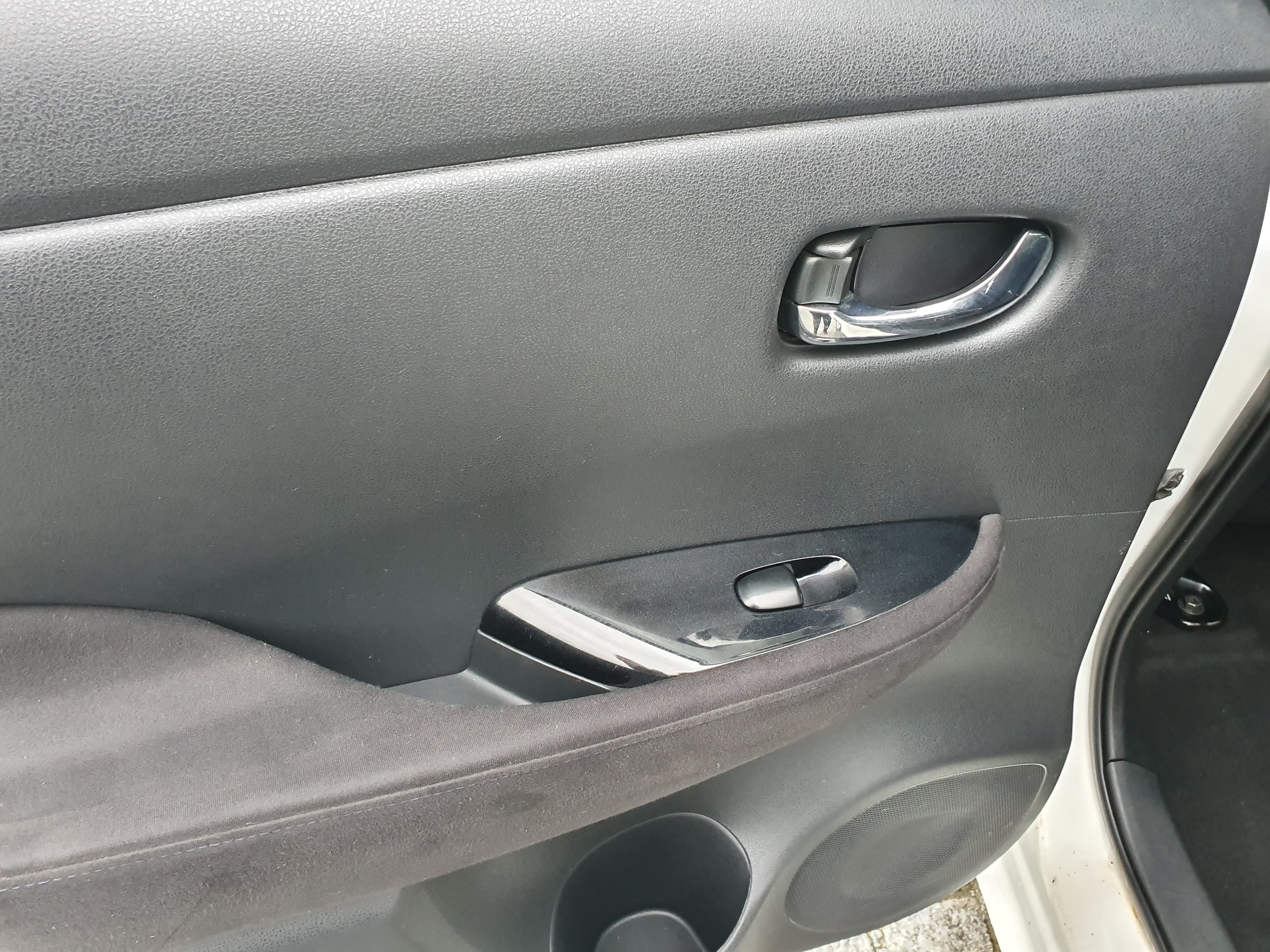 Nissan Leaf · Elétrico · Ano 2014 — imagen 25