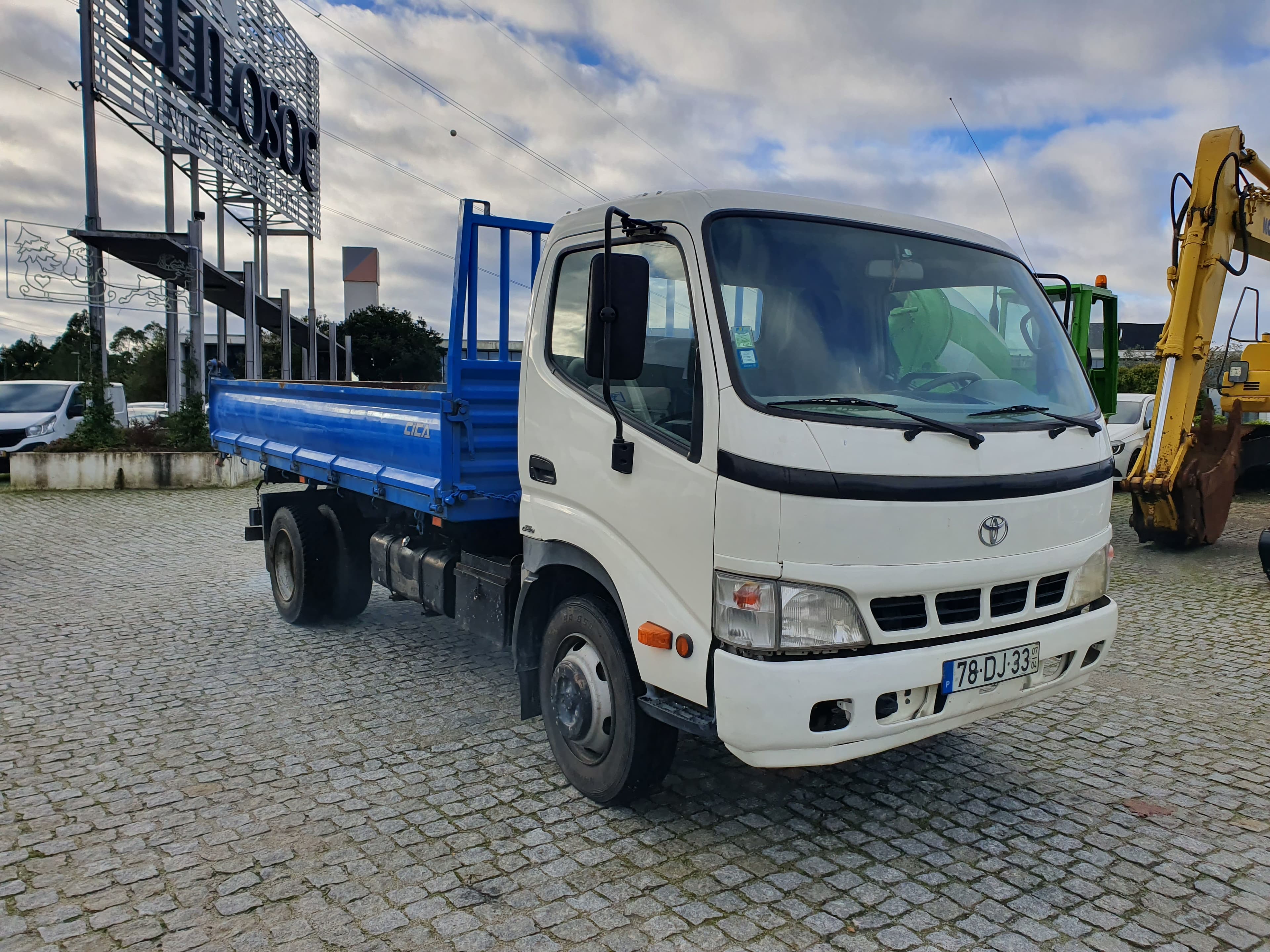 Toyota Dyna · Ano 2007 — imagen 2