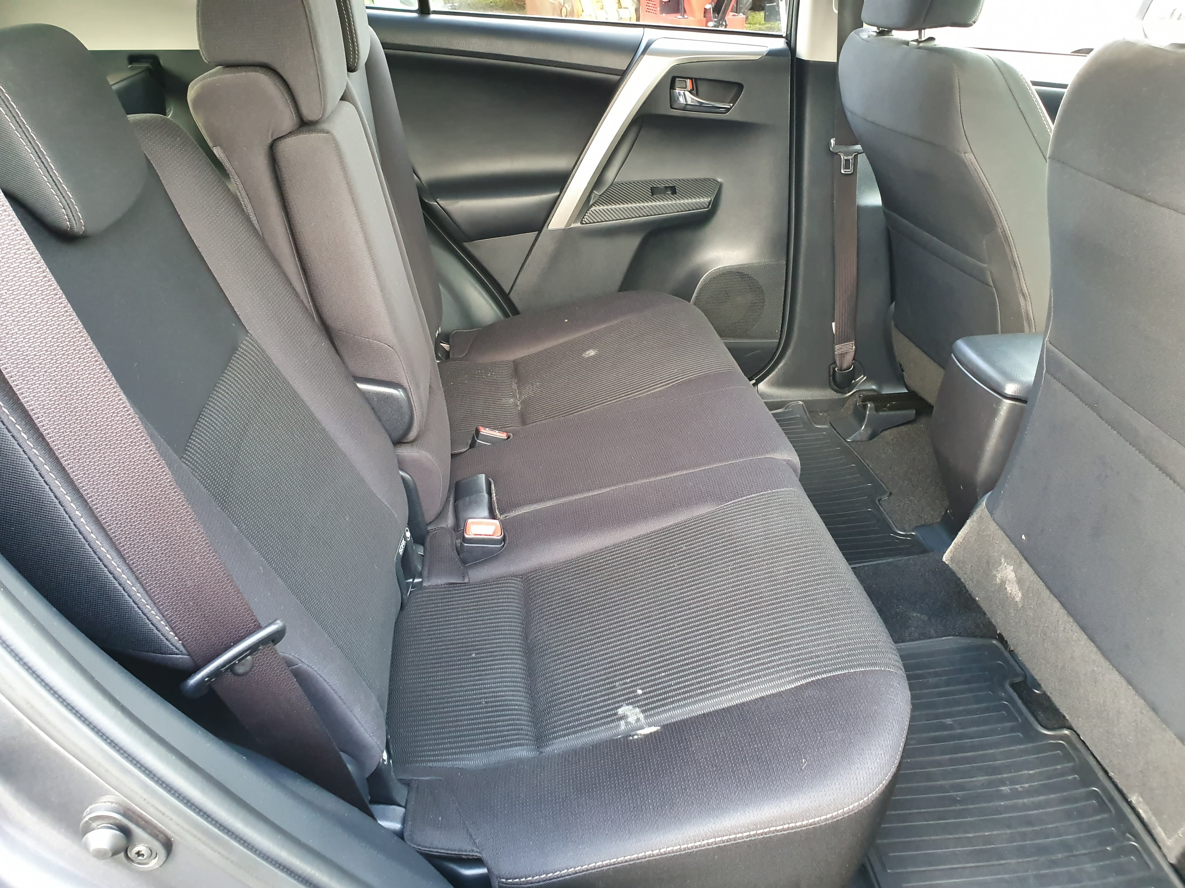 Toyota Rav4 · Ano 2015 — imagen 21