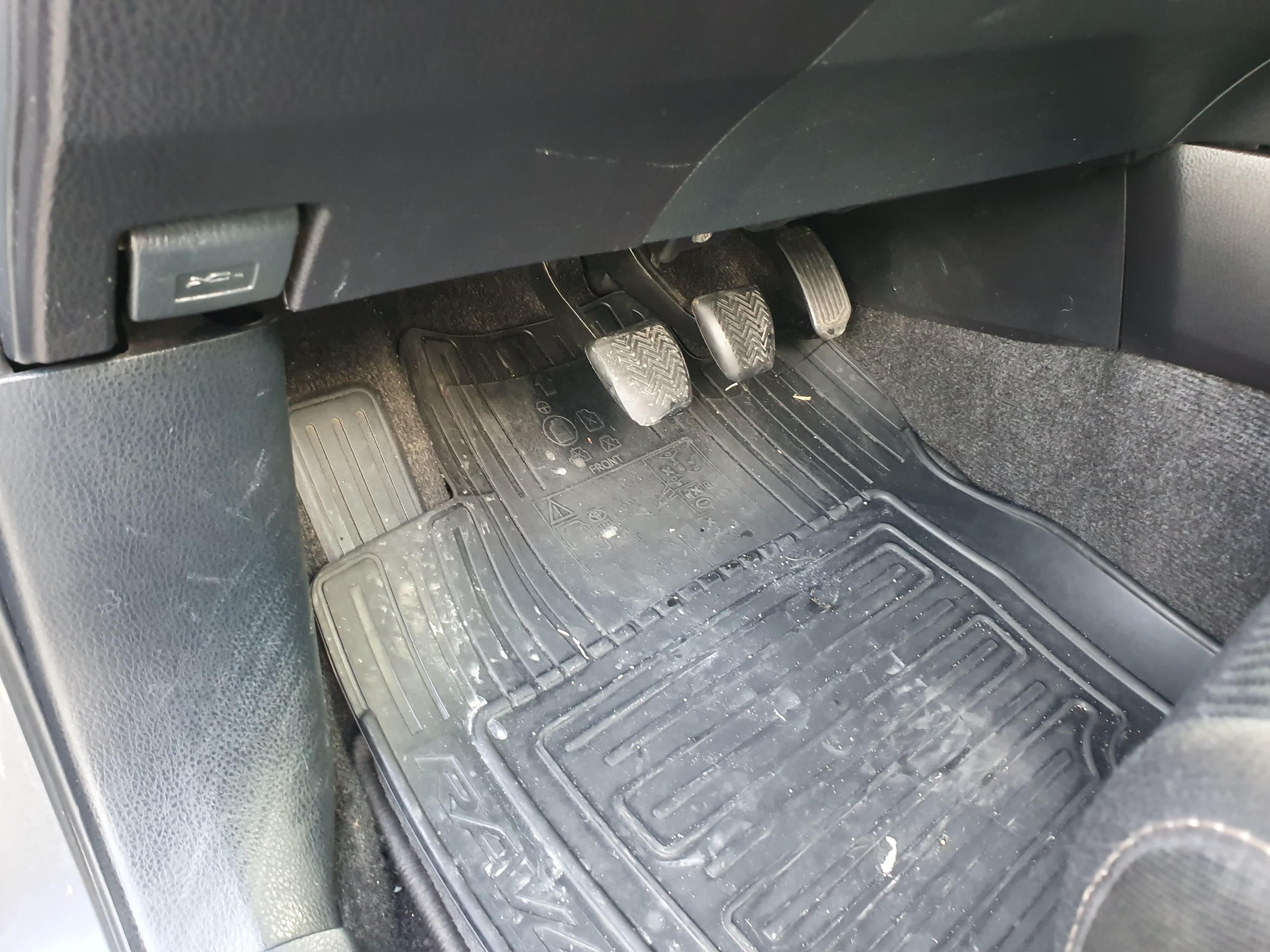 Toyota Rav4 · Ano 2015 — imagen 31
