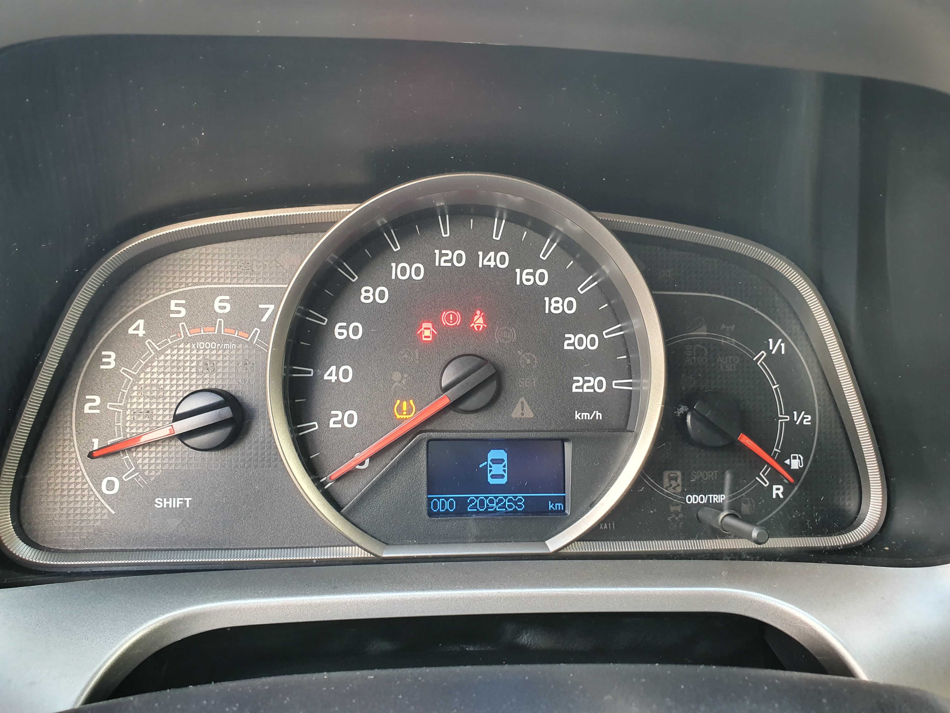 Toyota Rav4 · Ano 2015 — imagen 37
