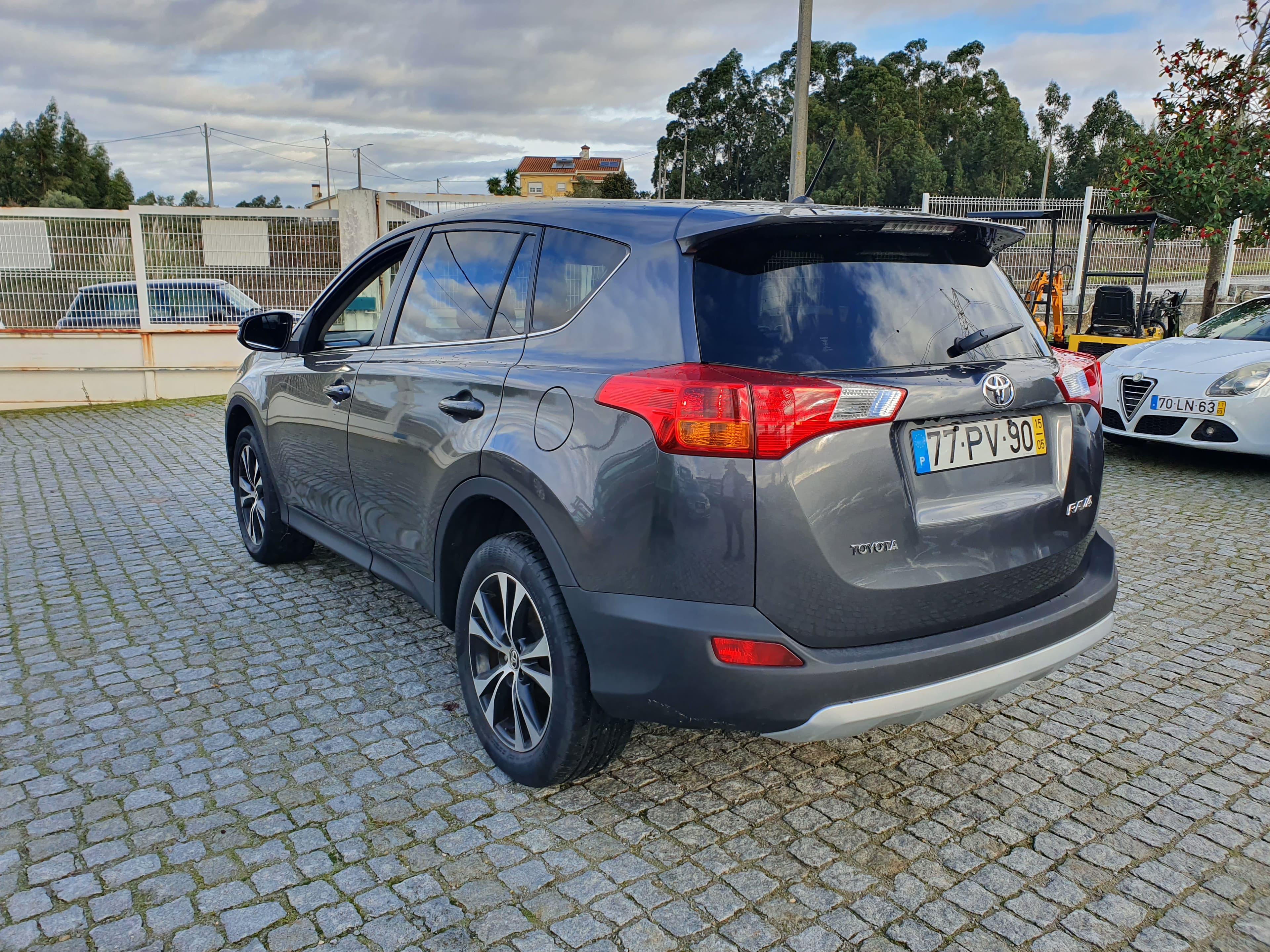 Toyota Rav4 · Ano 2015 — imagen 8