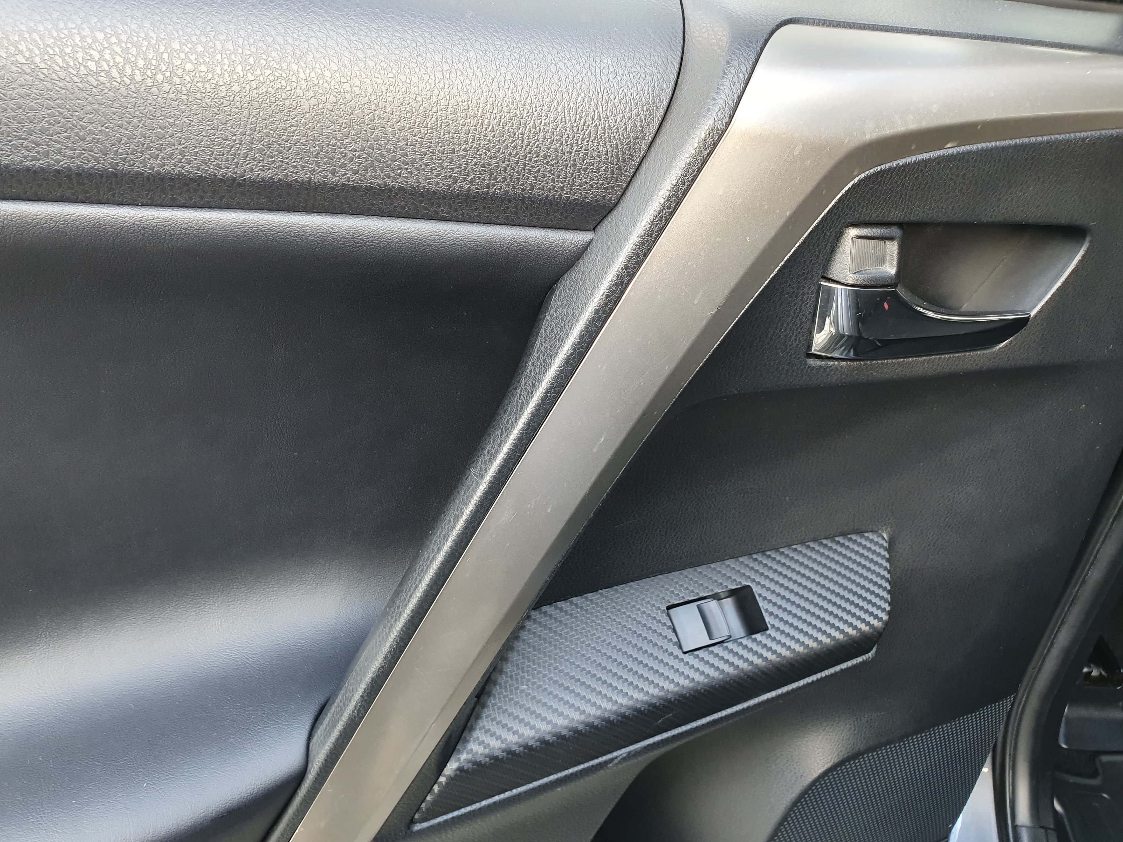 Toyota Rav4 · Ano 2015 — imagen 26