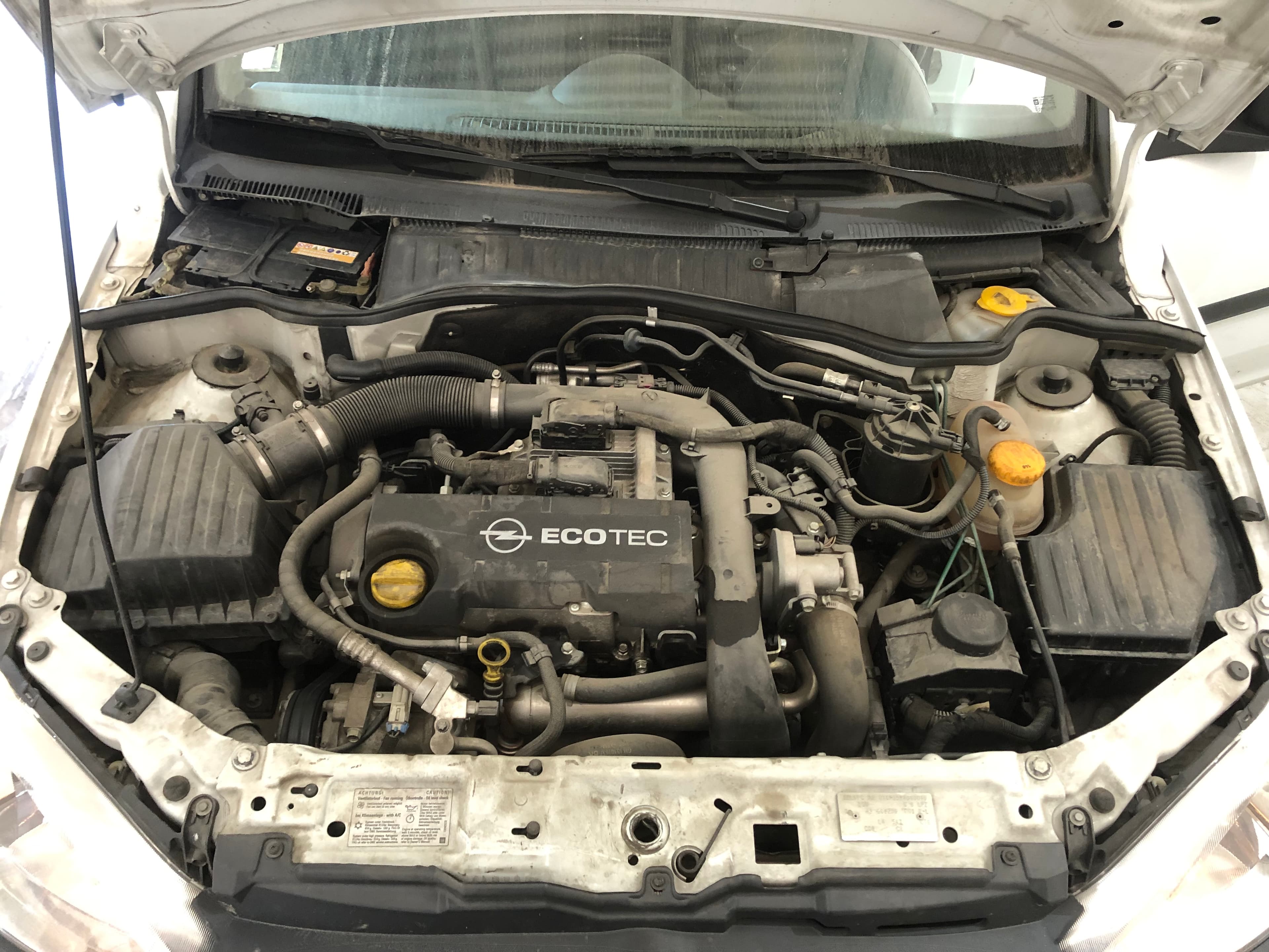 Opel Combo 1.7 CDTI · Ano 2008 — imagen 13