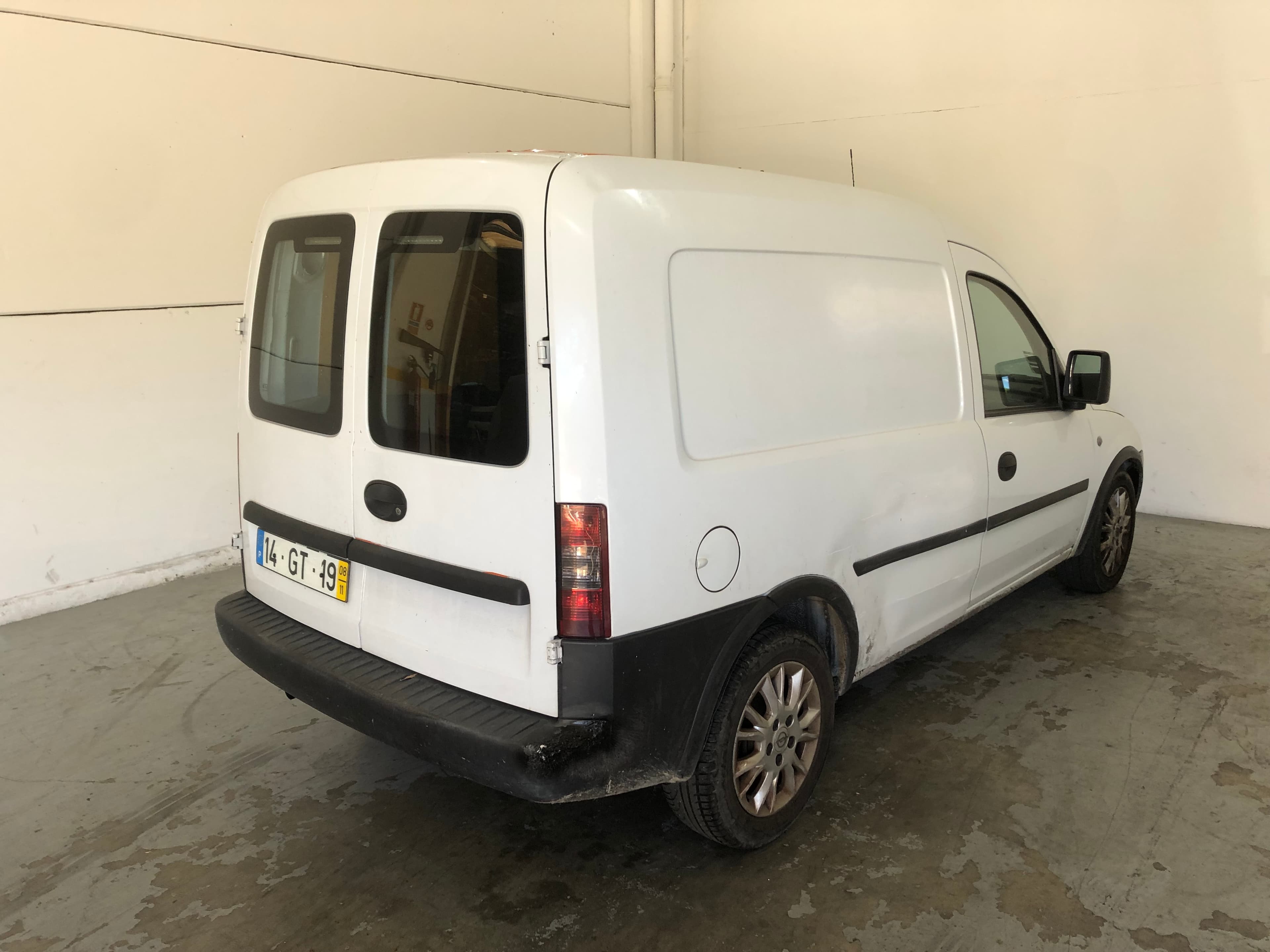 Opel Combo 1.7 CDTI · Ano 2008 — imagen 5