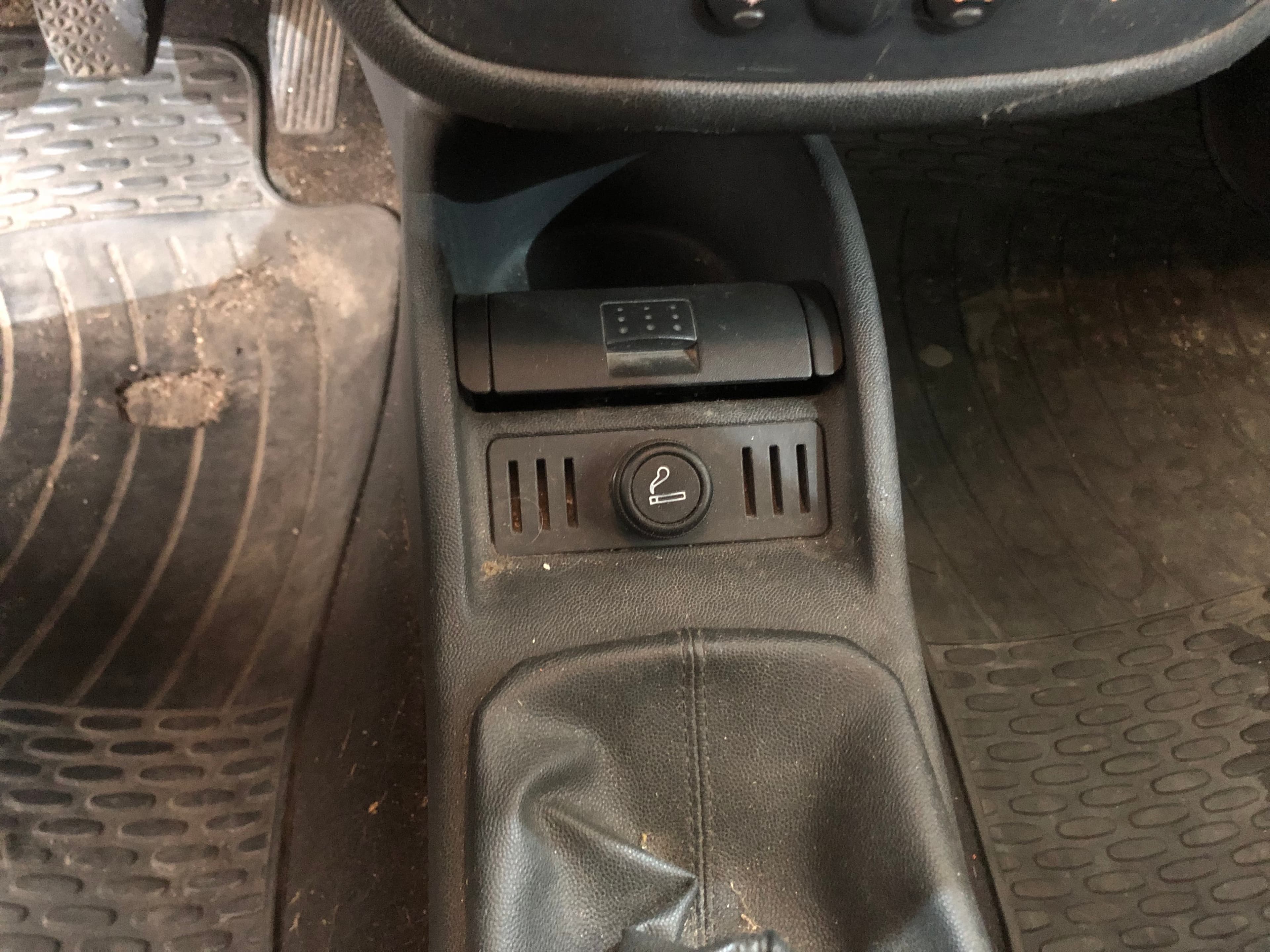 Opel Combo 1.7 CDTI · Ano 2008 — imagen 30