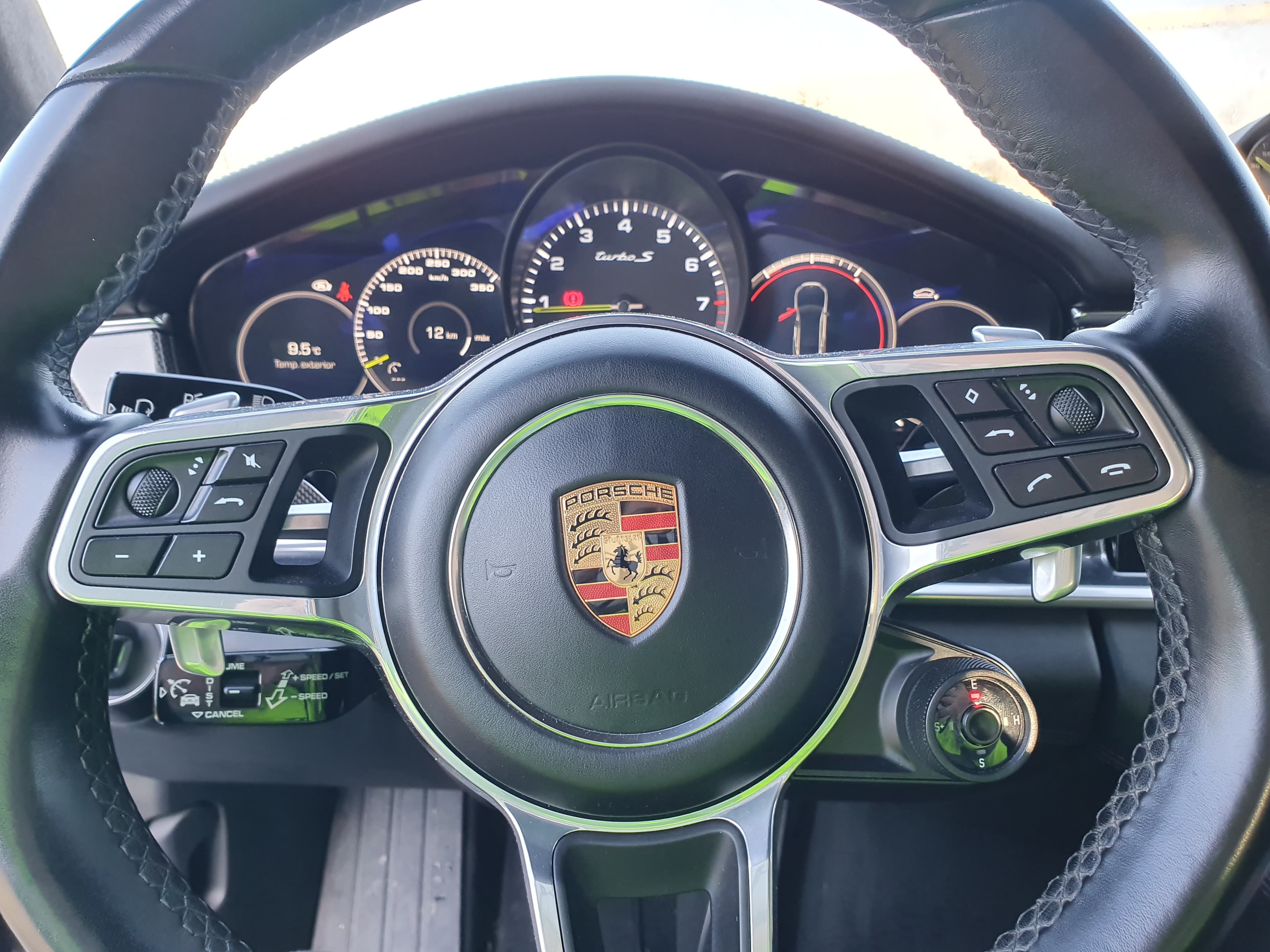 Porsche Panamera Turbo S · Ano 2018 — imagen 46